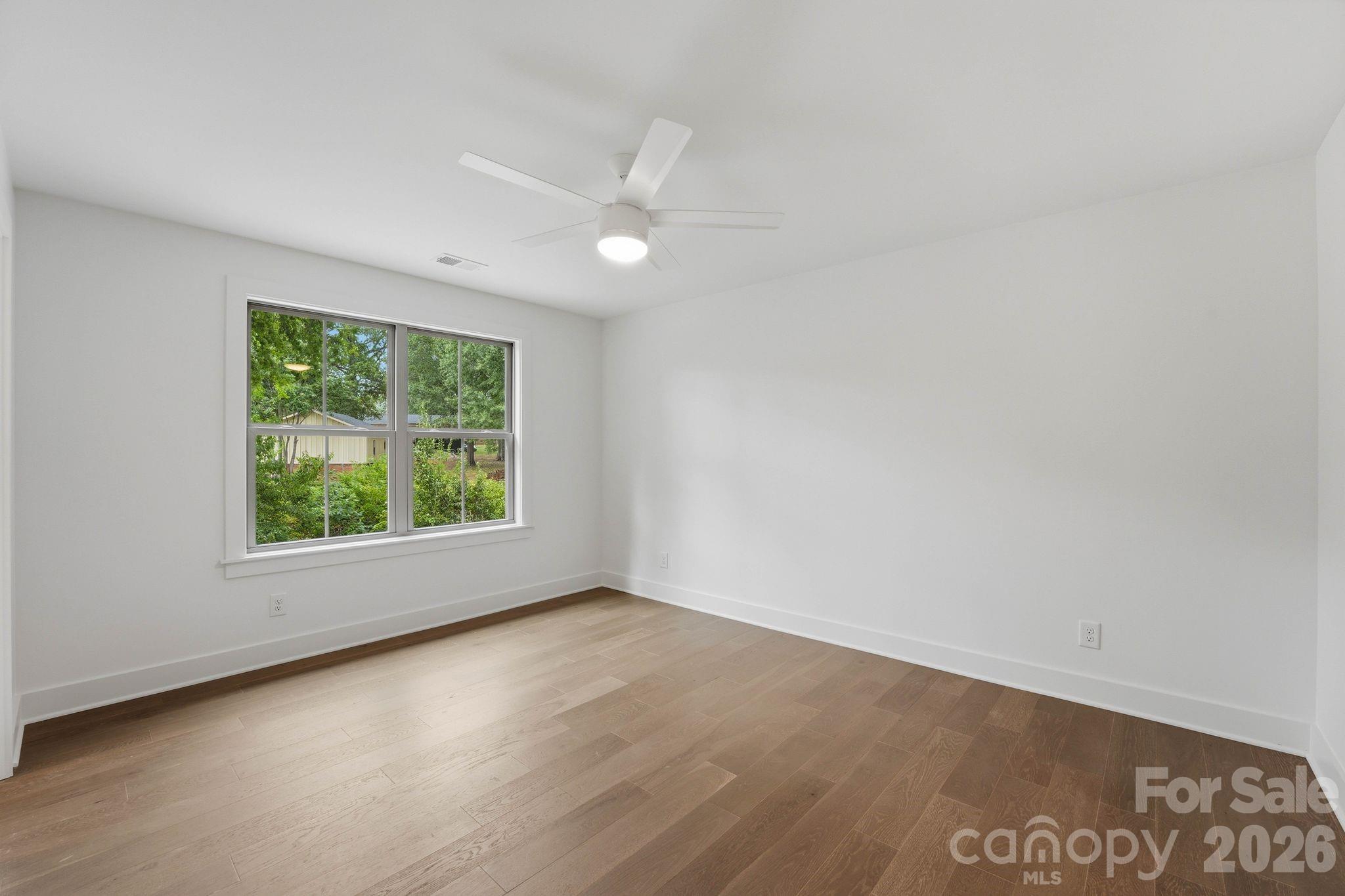 2315 Chateau Court