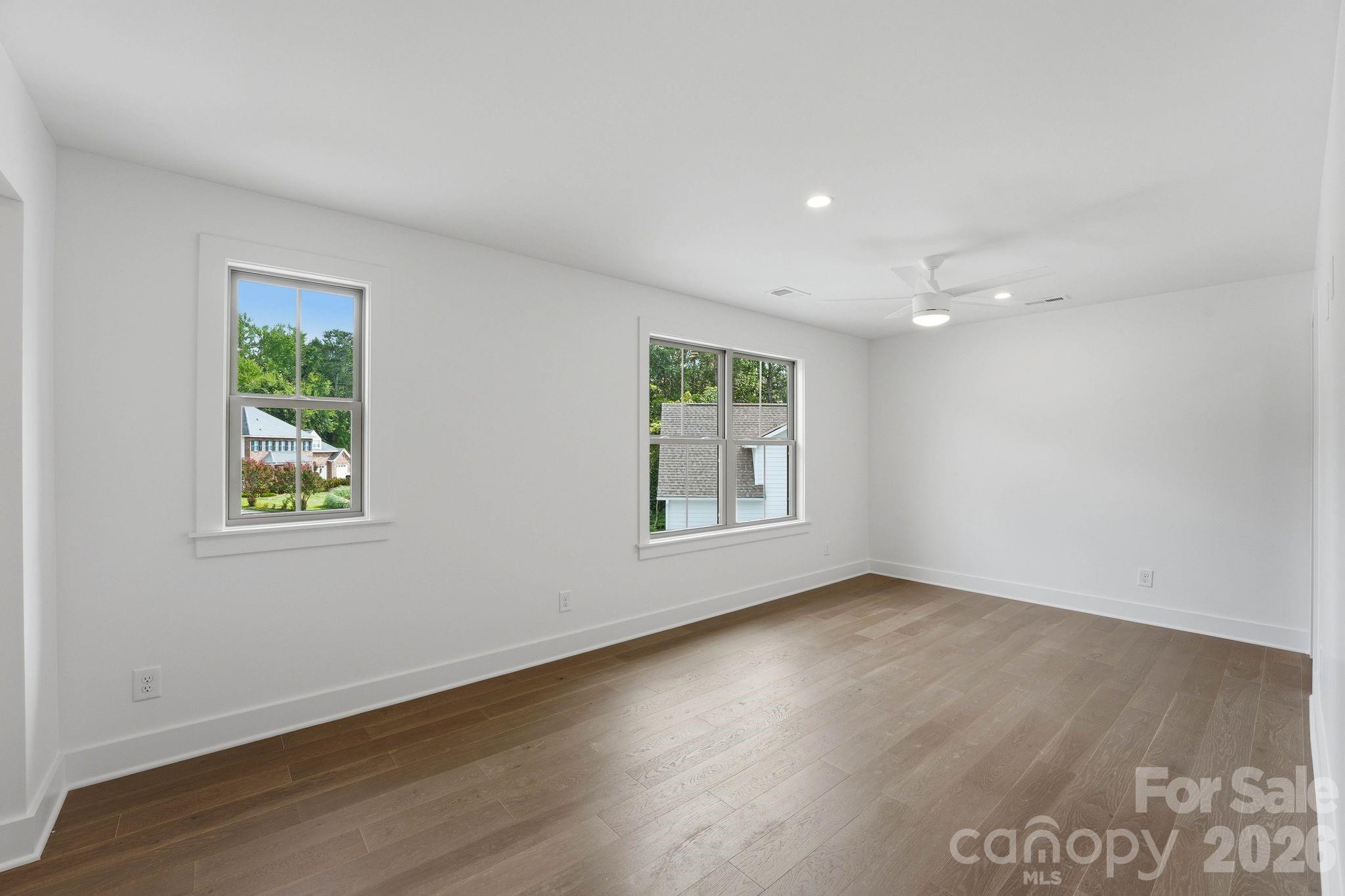 2315 Chateau Court