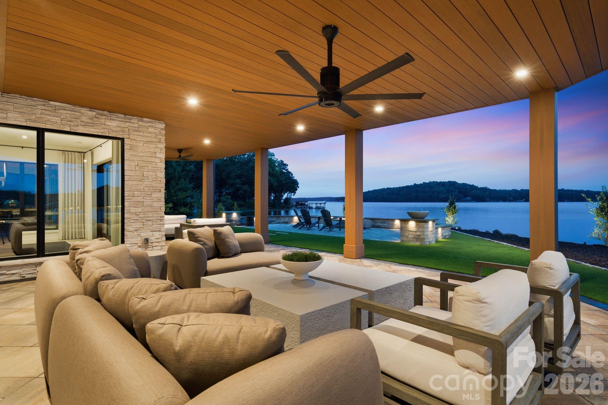 123 Cove Point