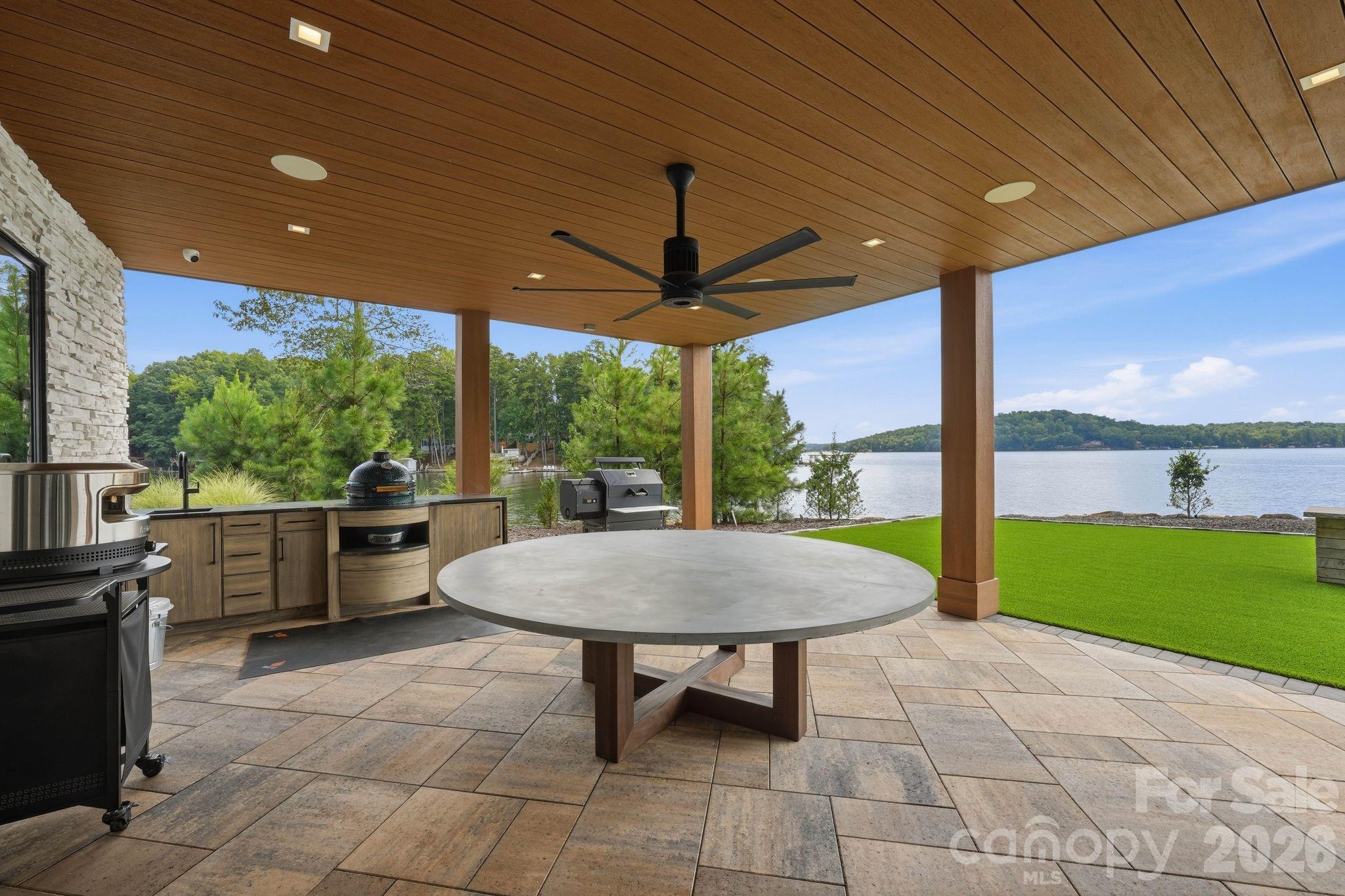 123 Cove Point