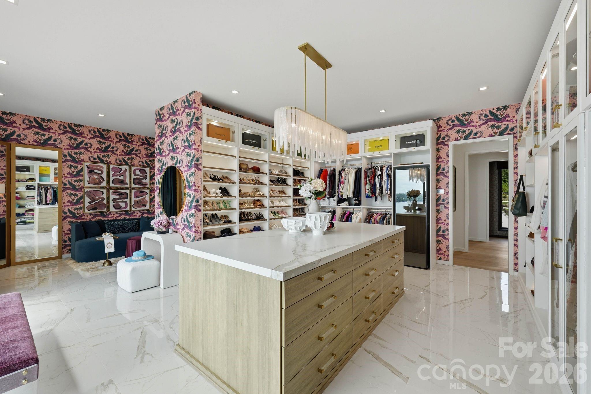 123 Cove Point
