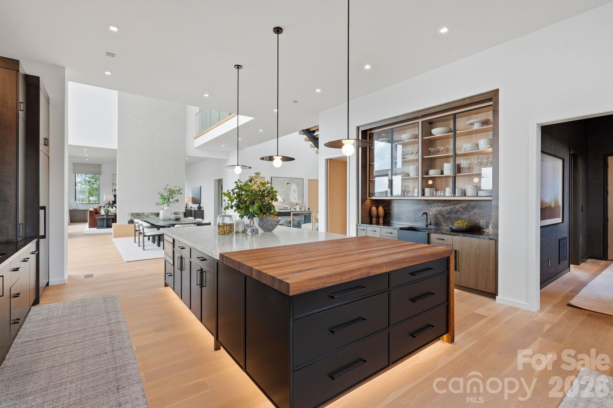 123 Cove Point