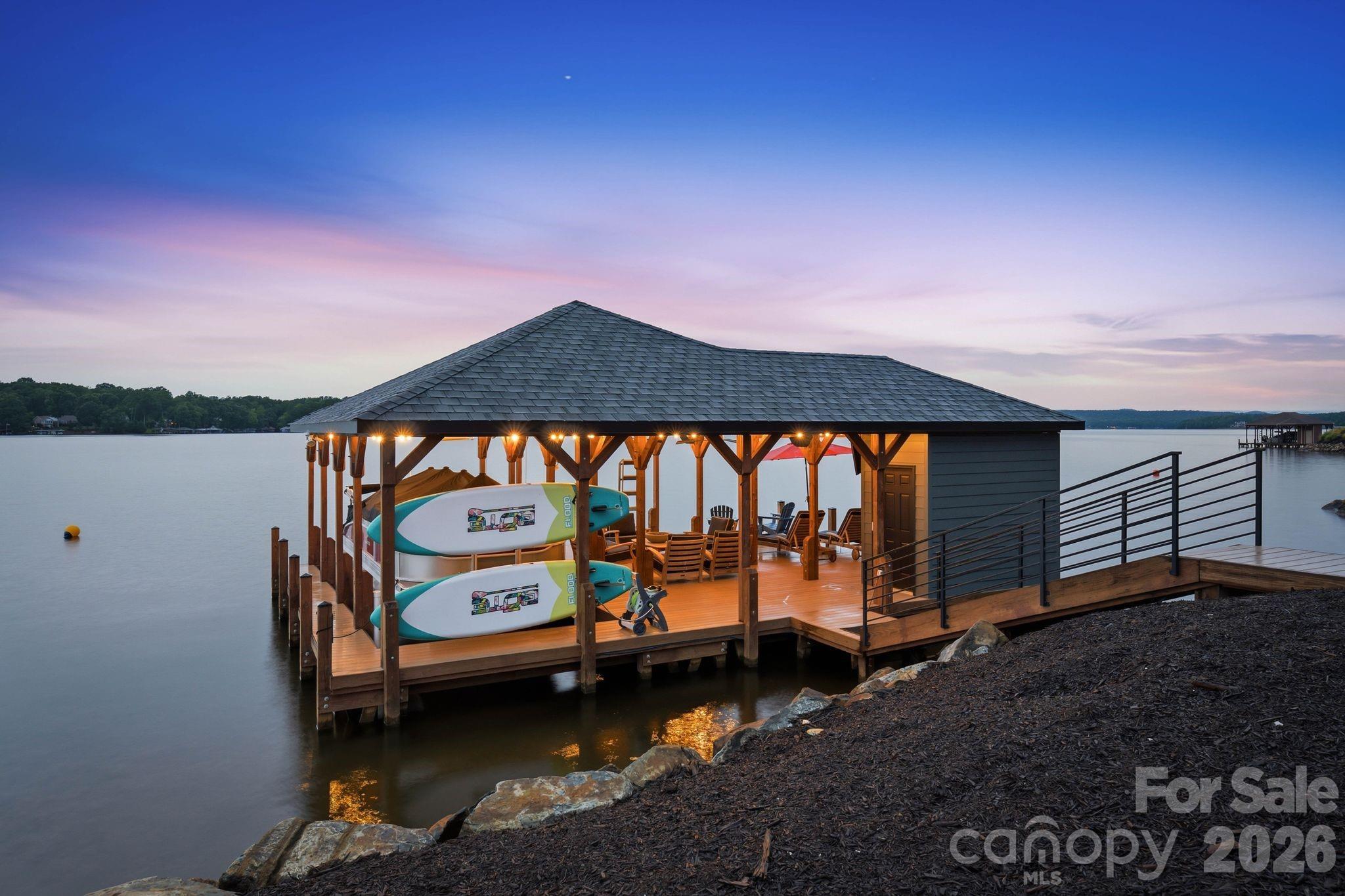 123 Cove Point