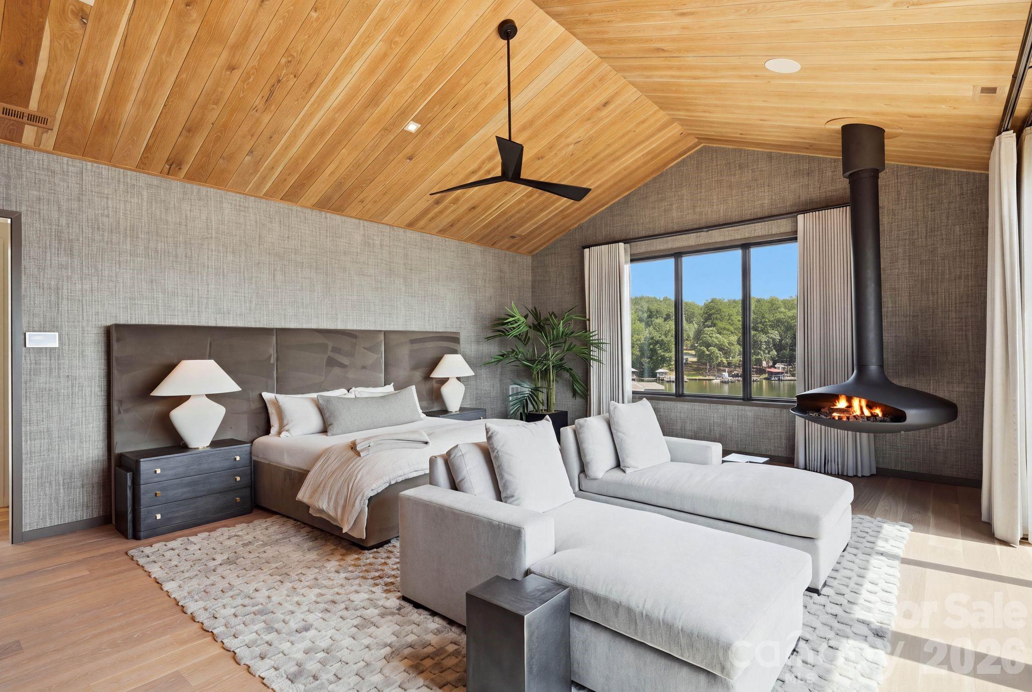 123 Cove Point