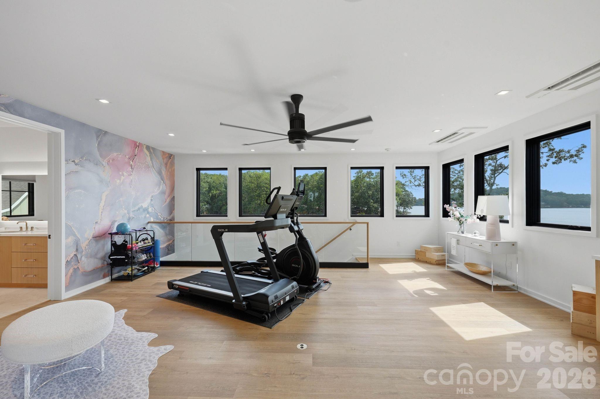 123 Cove Point