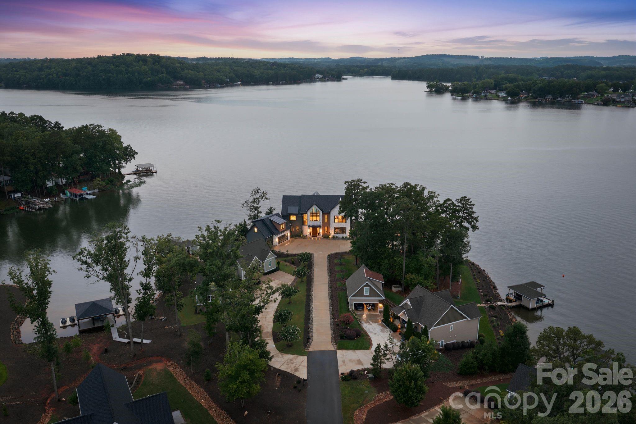 123 Cove Point