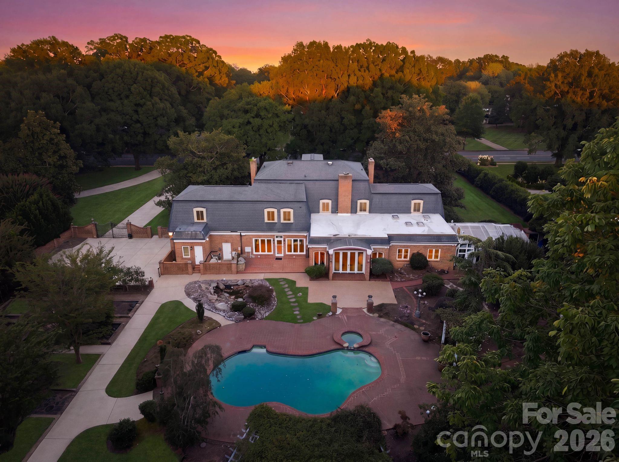3452 Sharon Road