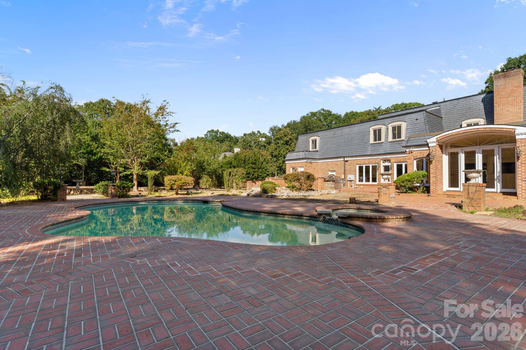 3452 Sharon Road