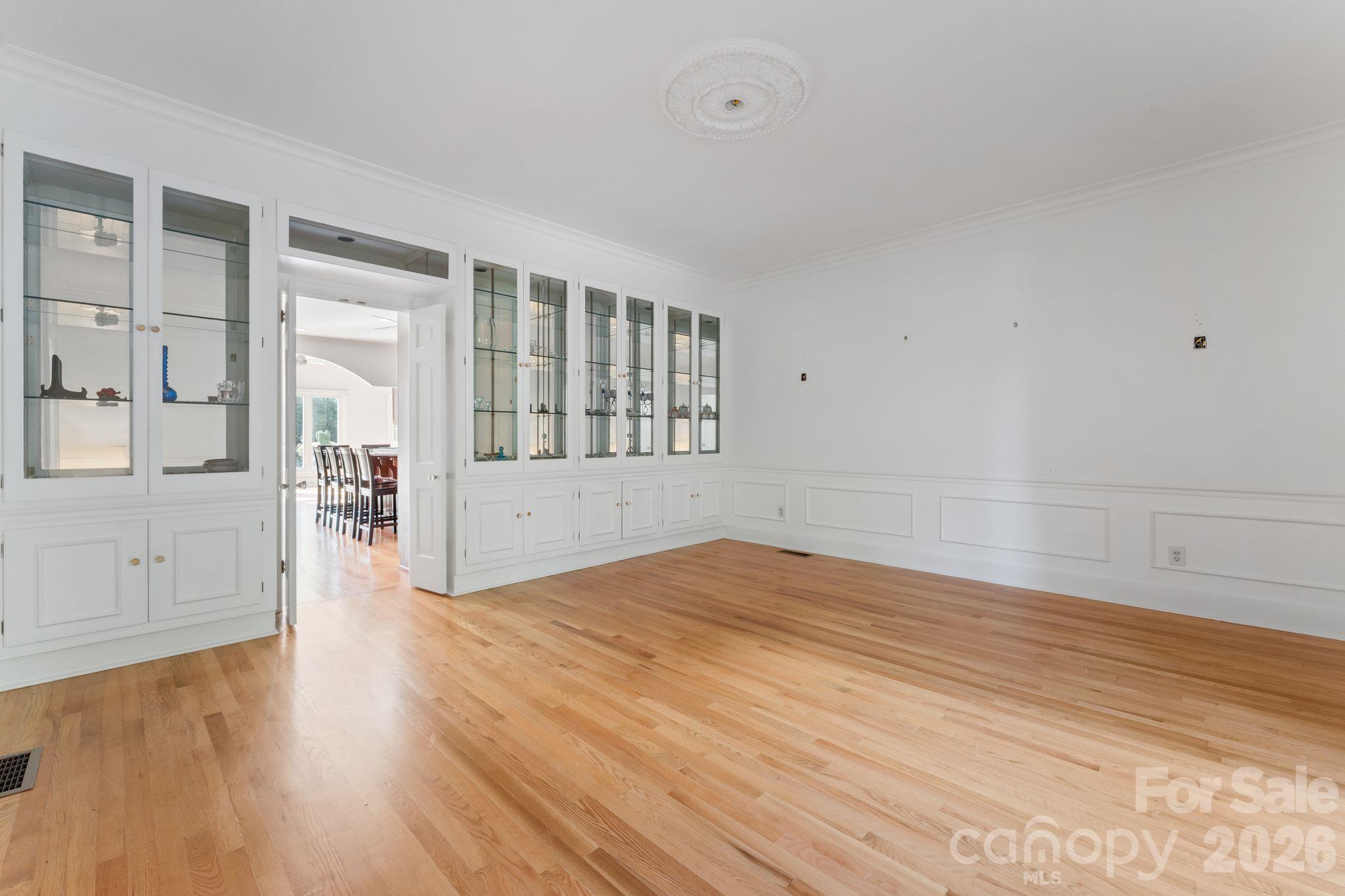 3452 Sharon Road