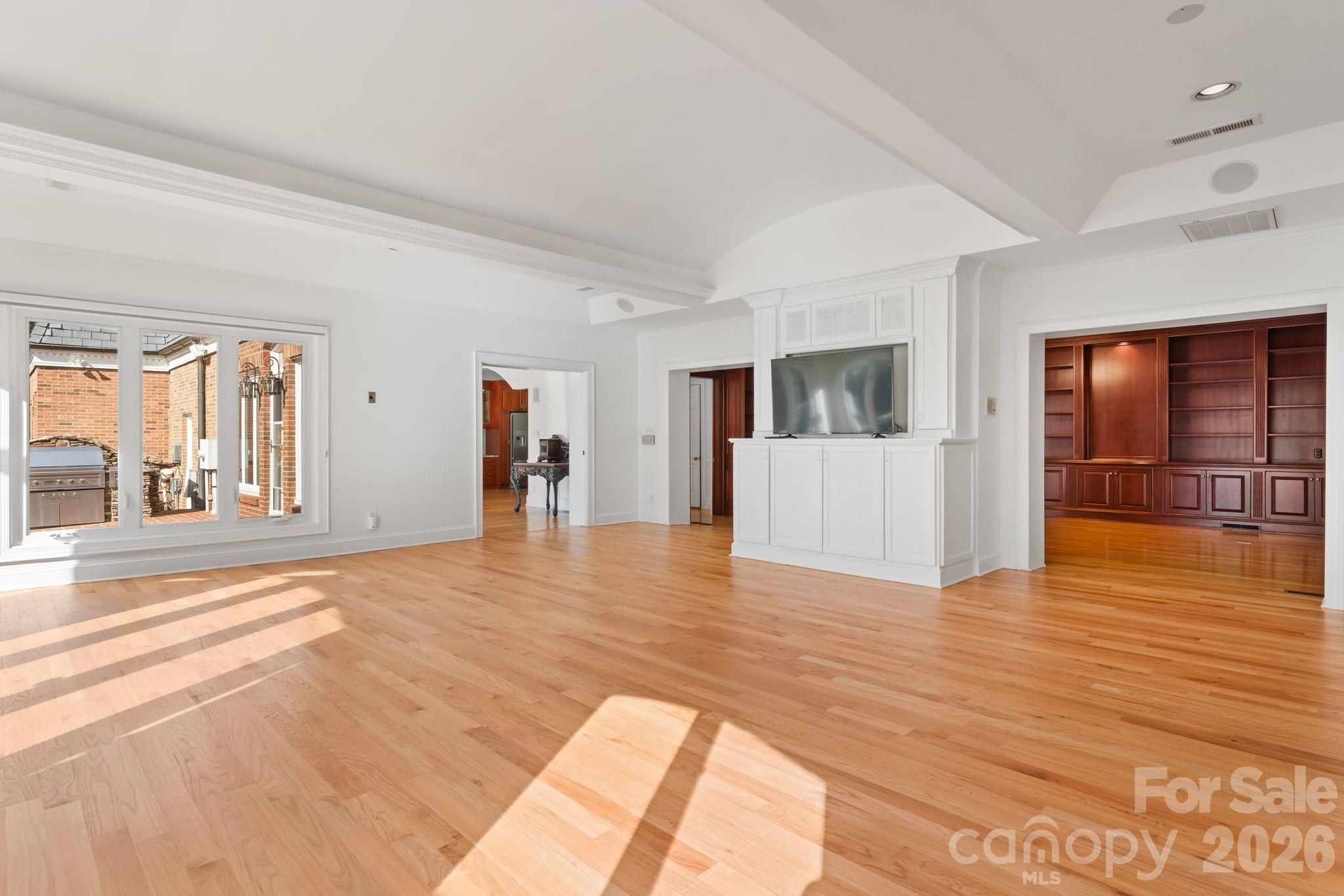 3452 Sharon Road