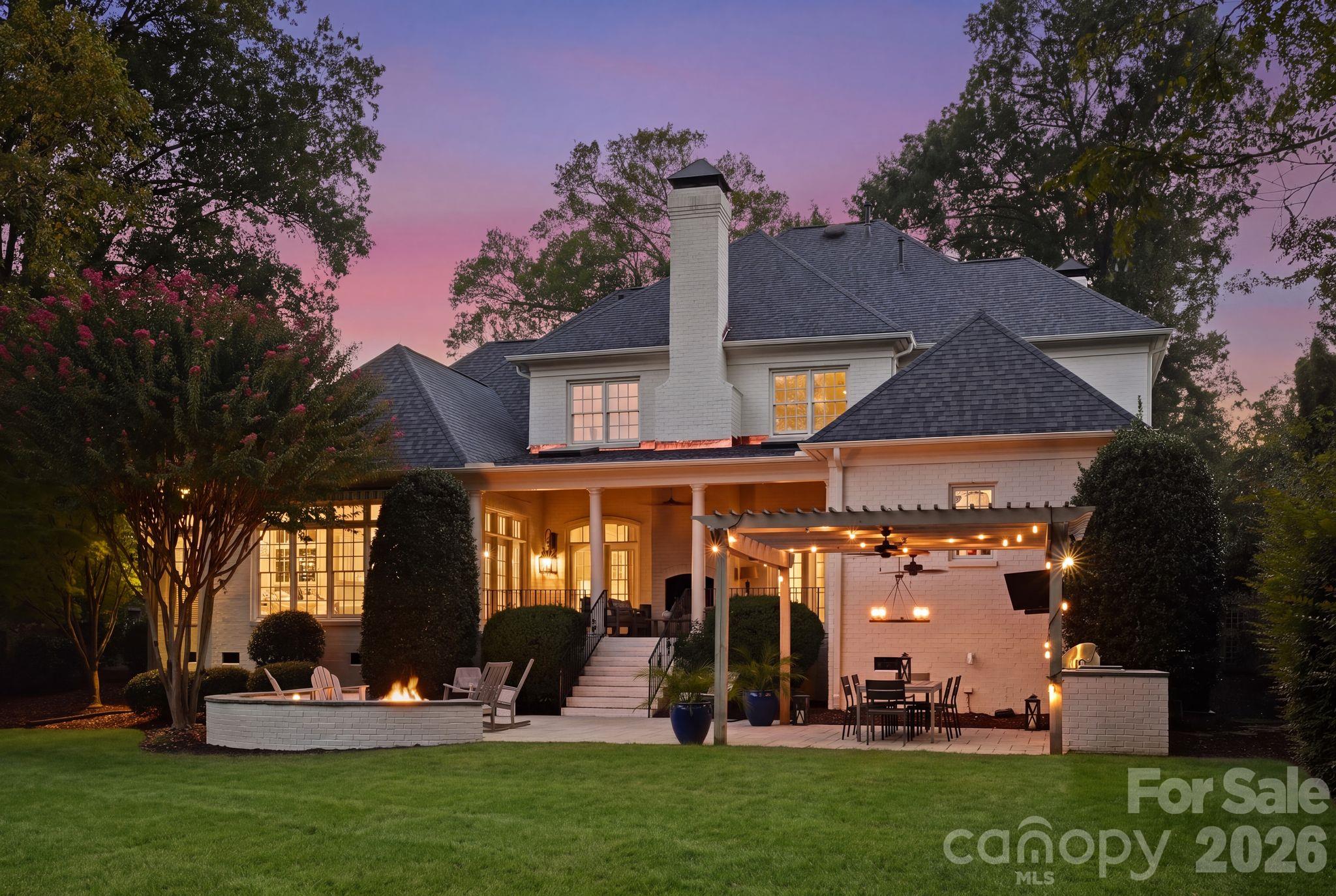 2419 Overhill Road