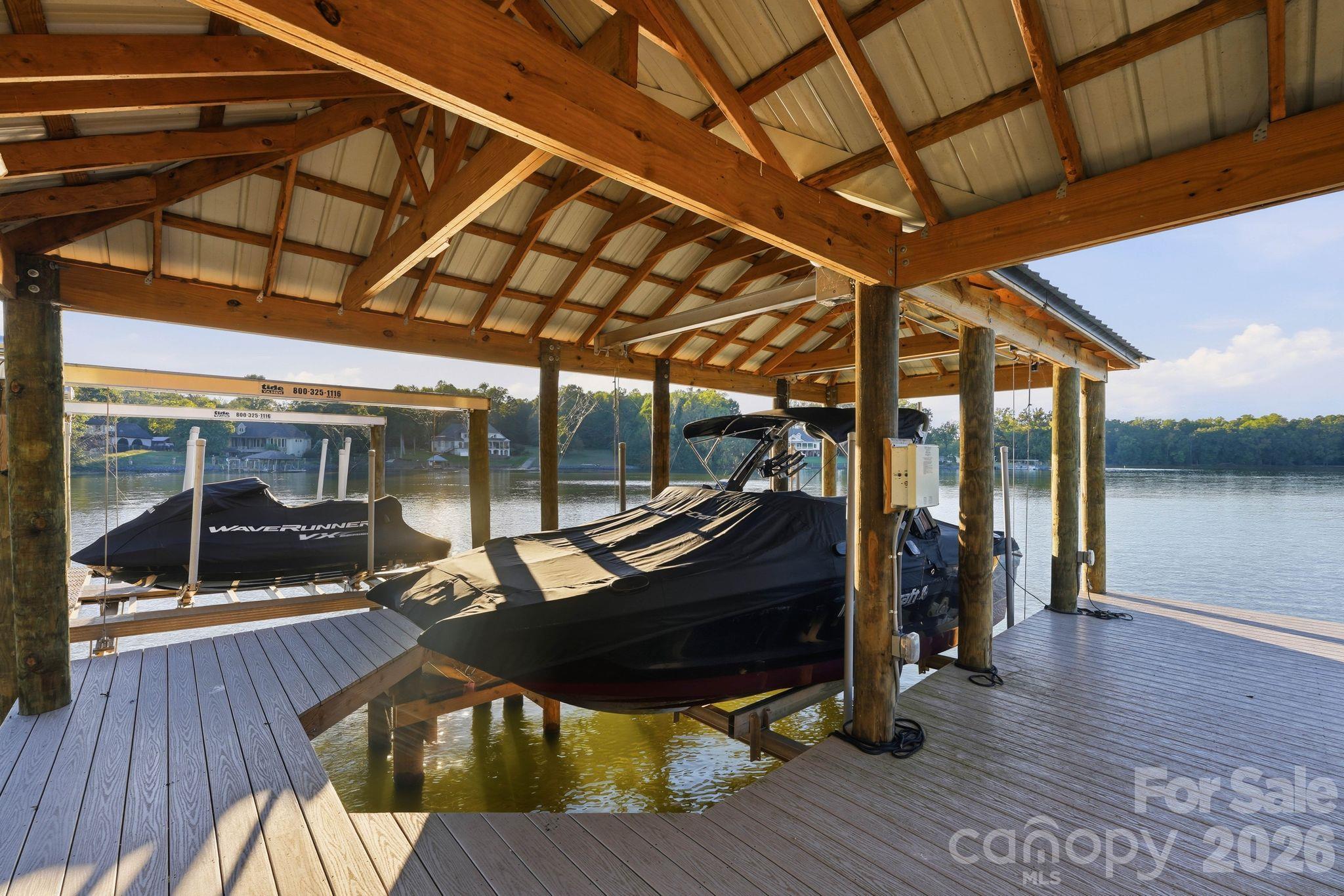 1016 Timberlake Point