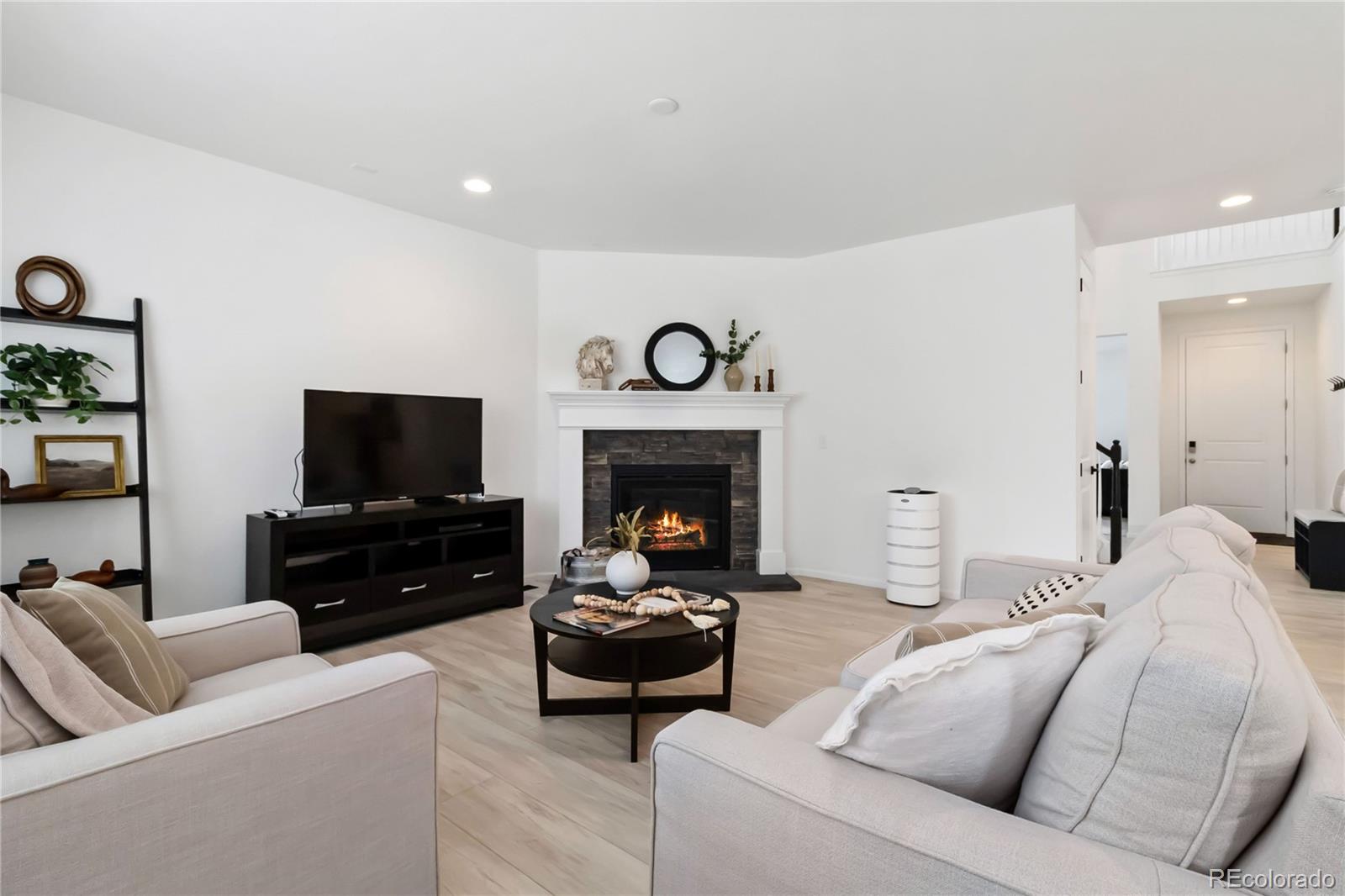 1369 E Witherspoon Drive