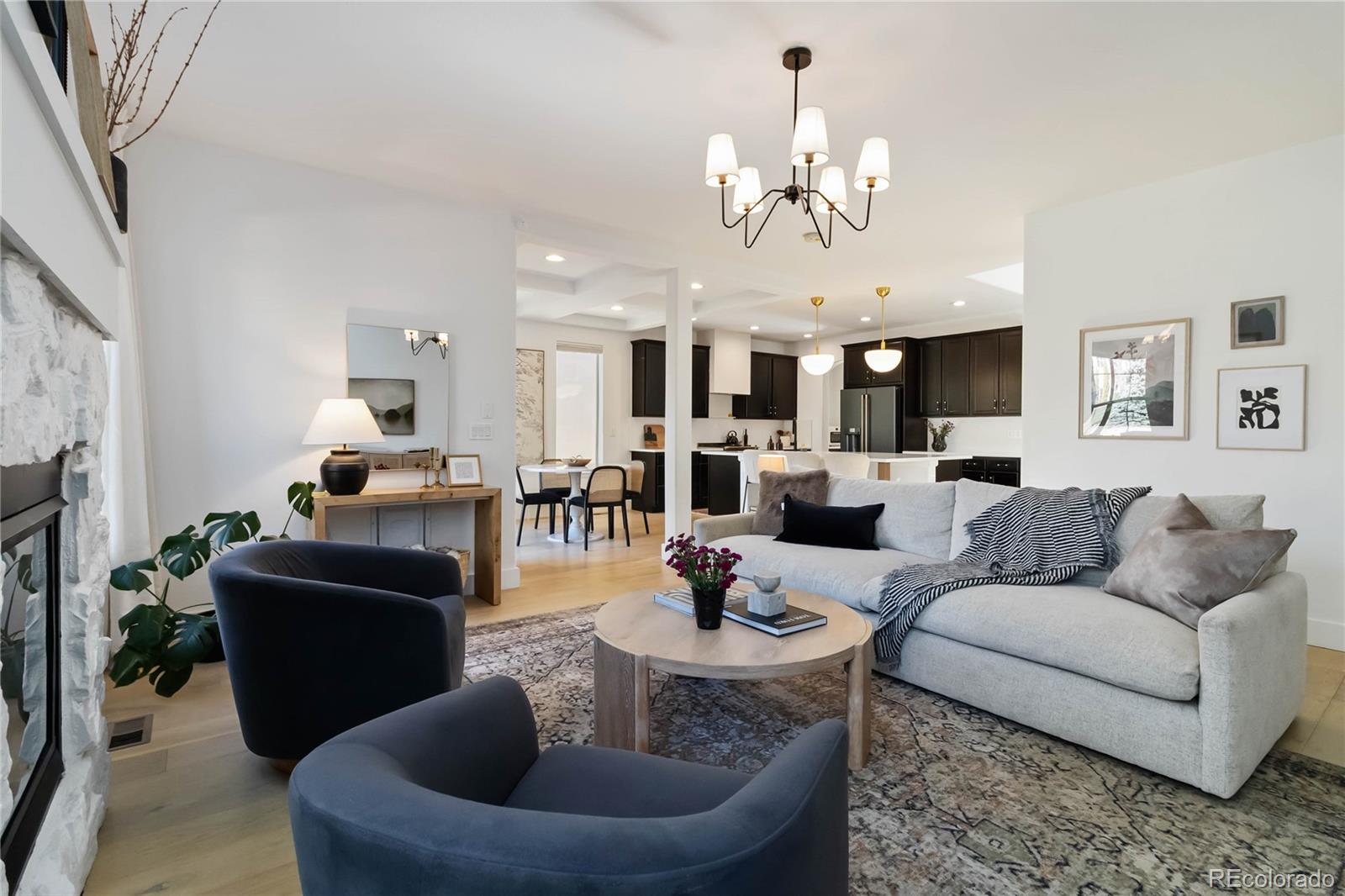 15295 W Baker Avenue