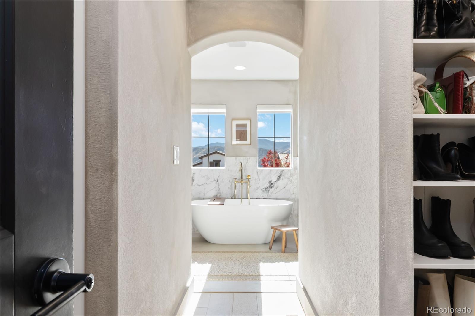 15295 W Baker Avenue