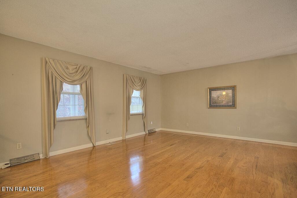 414 Pinebark Drive