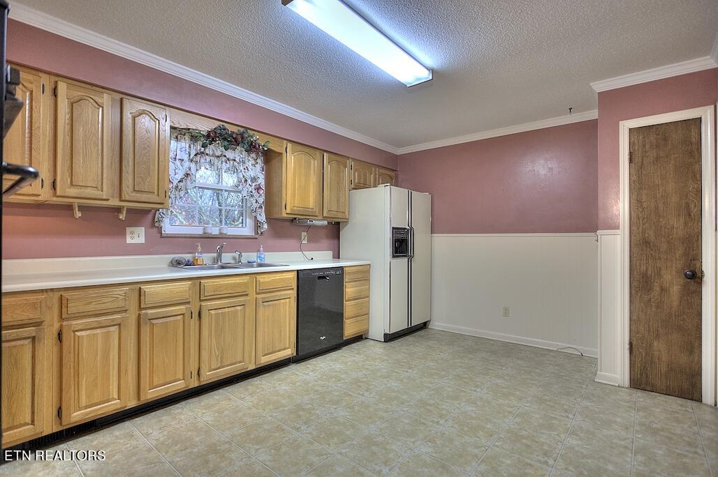 414 Pinebark Drive