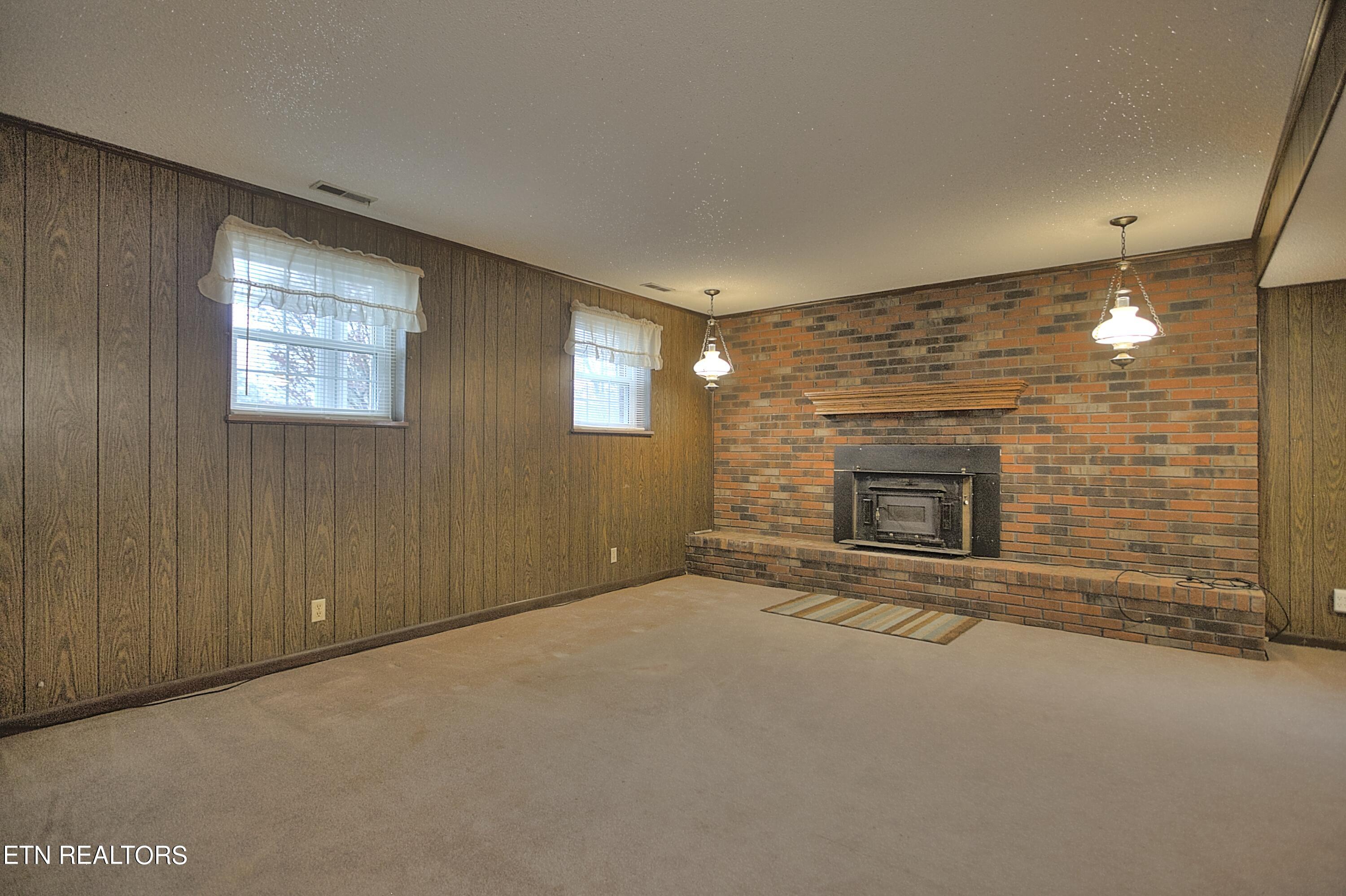 414 Pinebark Drive