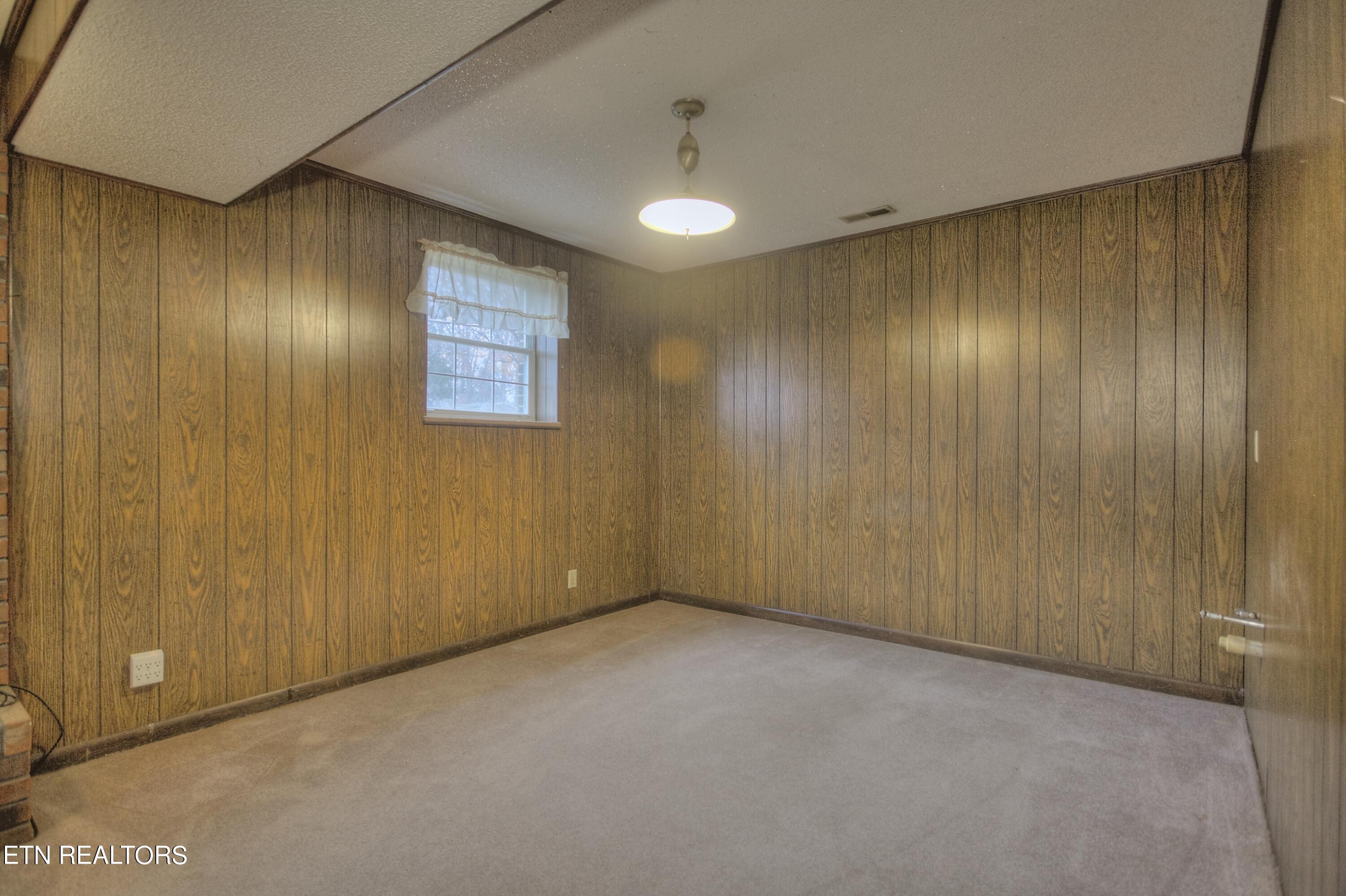 414 Pinebark Drive