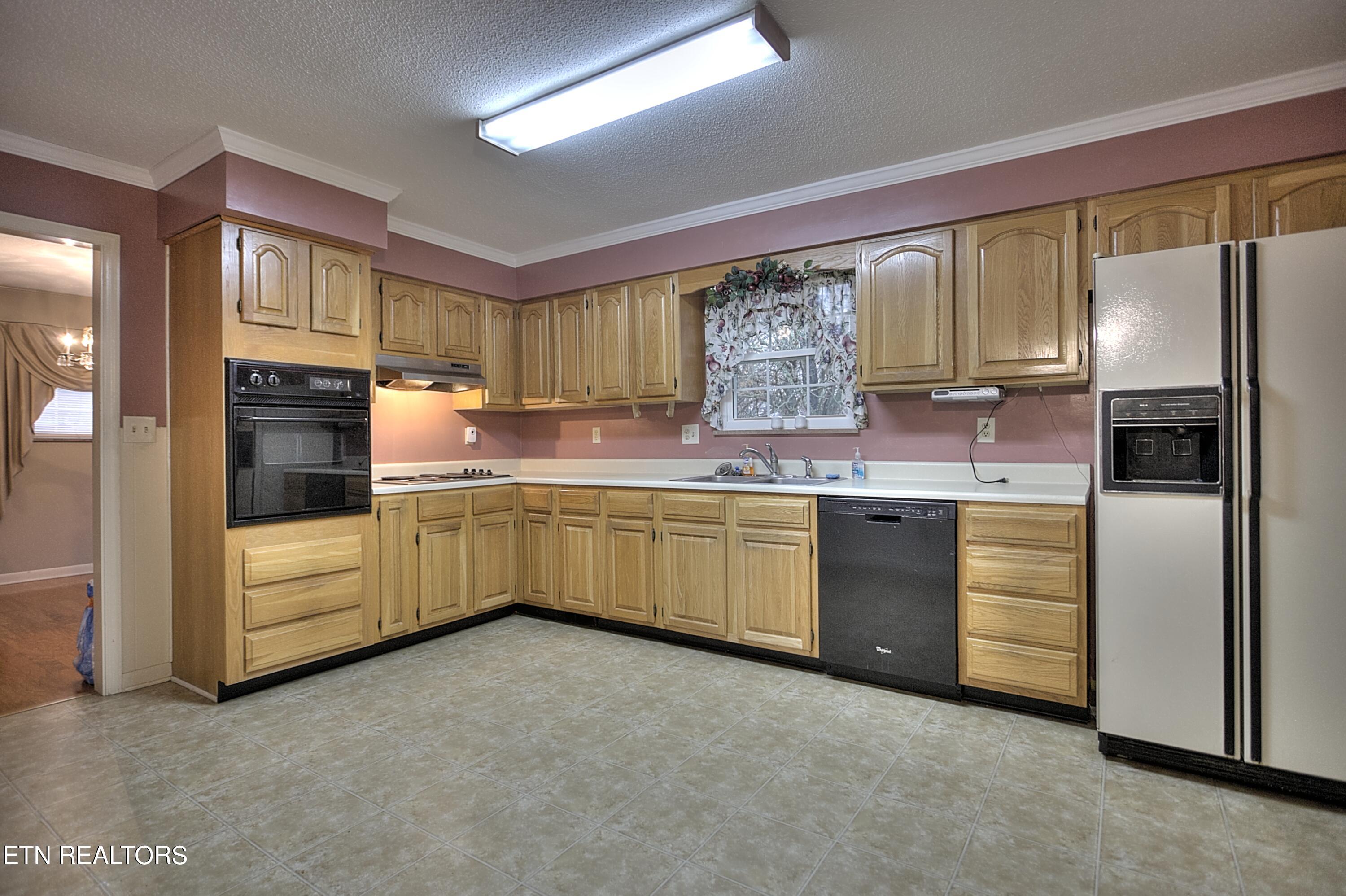 414 Pinebark Drive