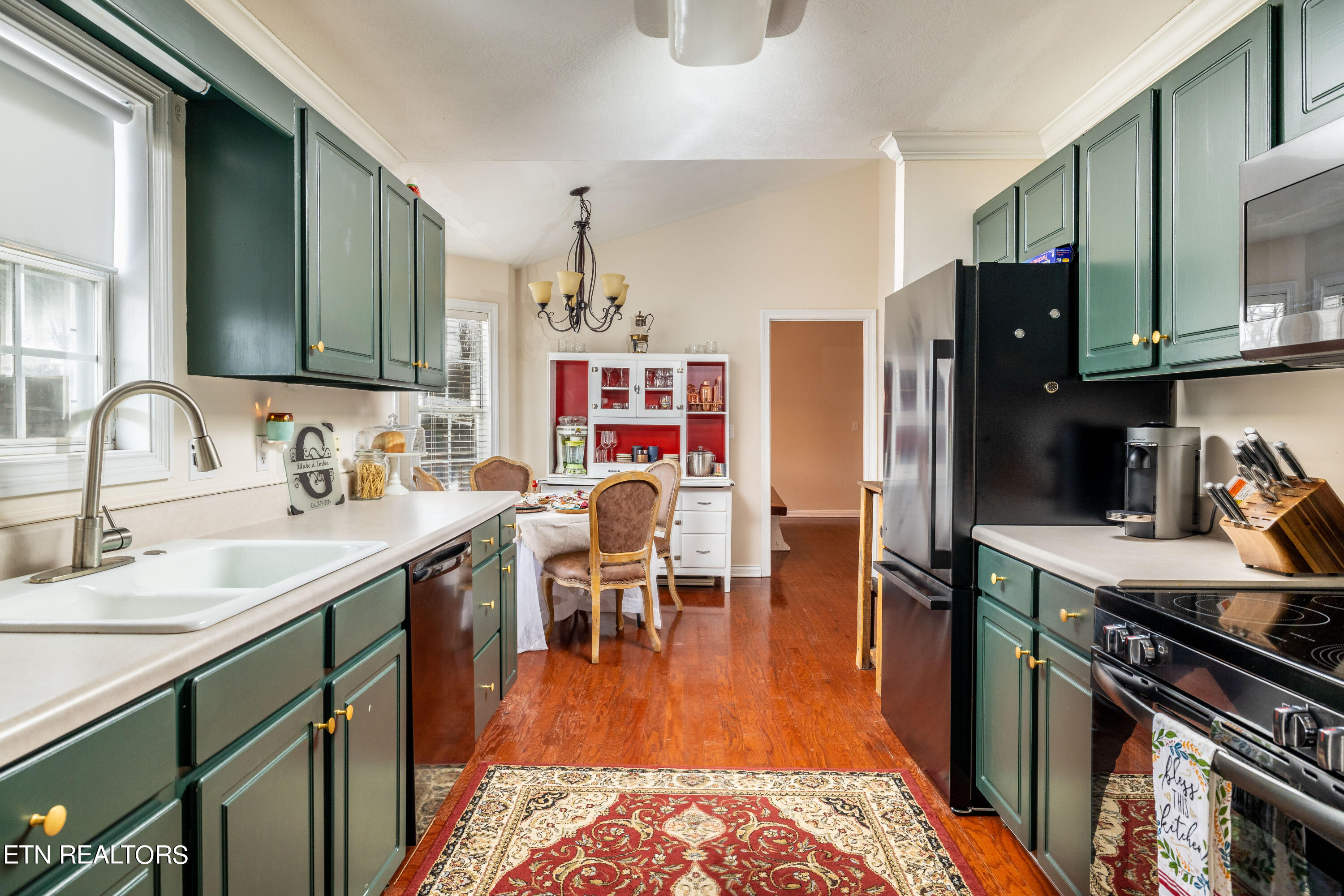 7624 Cranley Rd