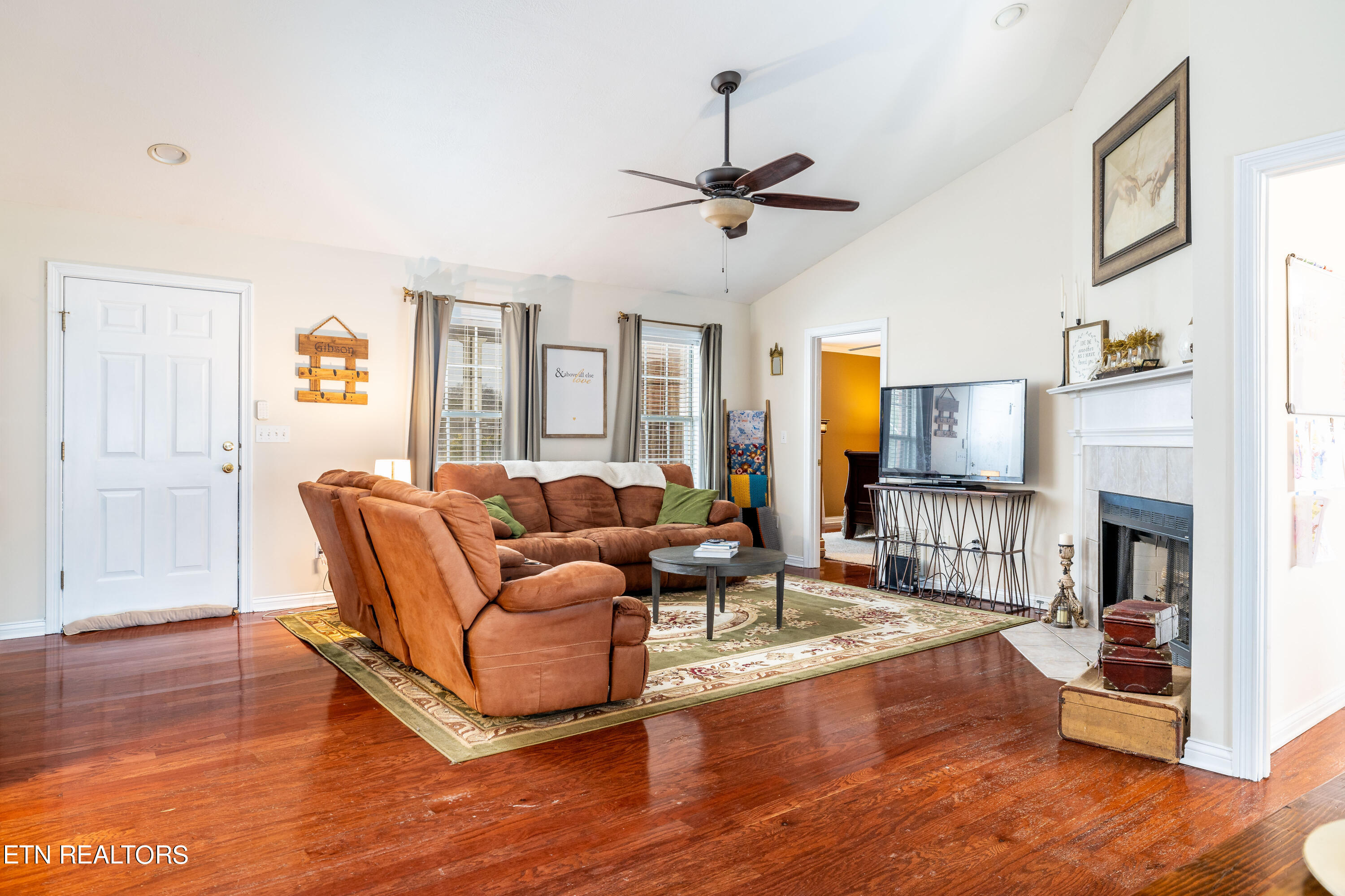 7624 Cranley Rd
