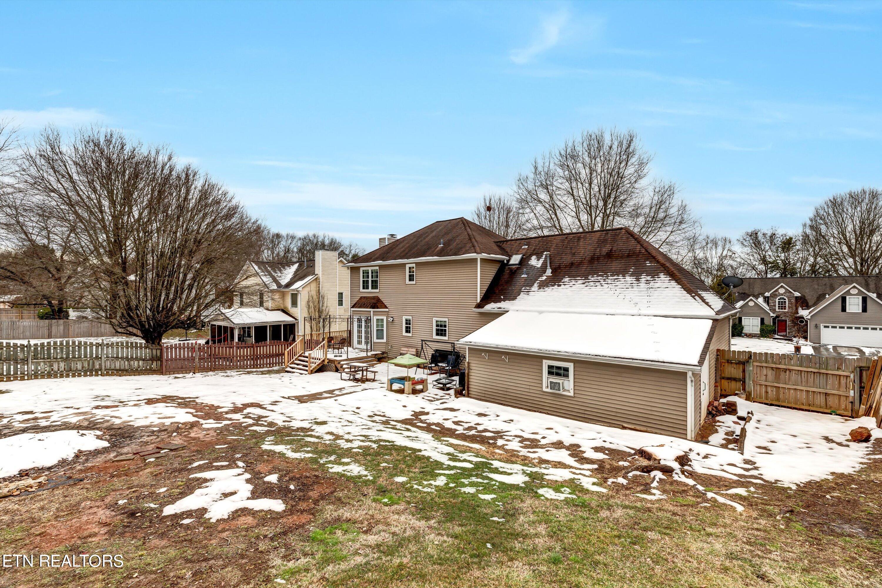 7720 Gracemont Blvd