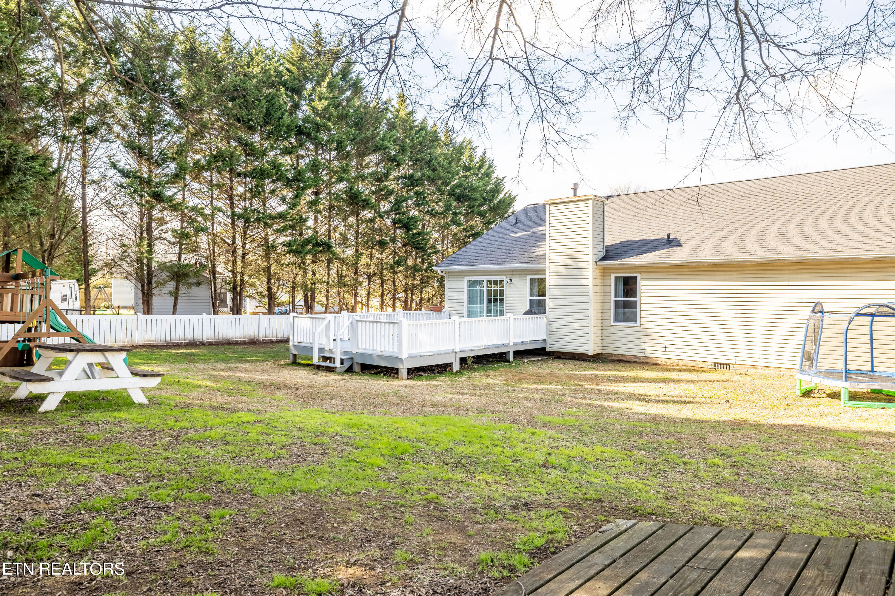 708 Chapelwood Circle