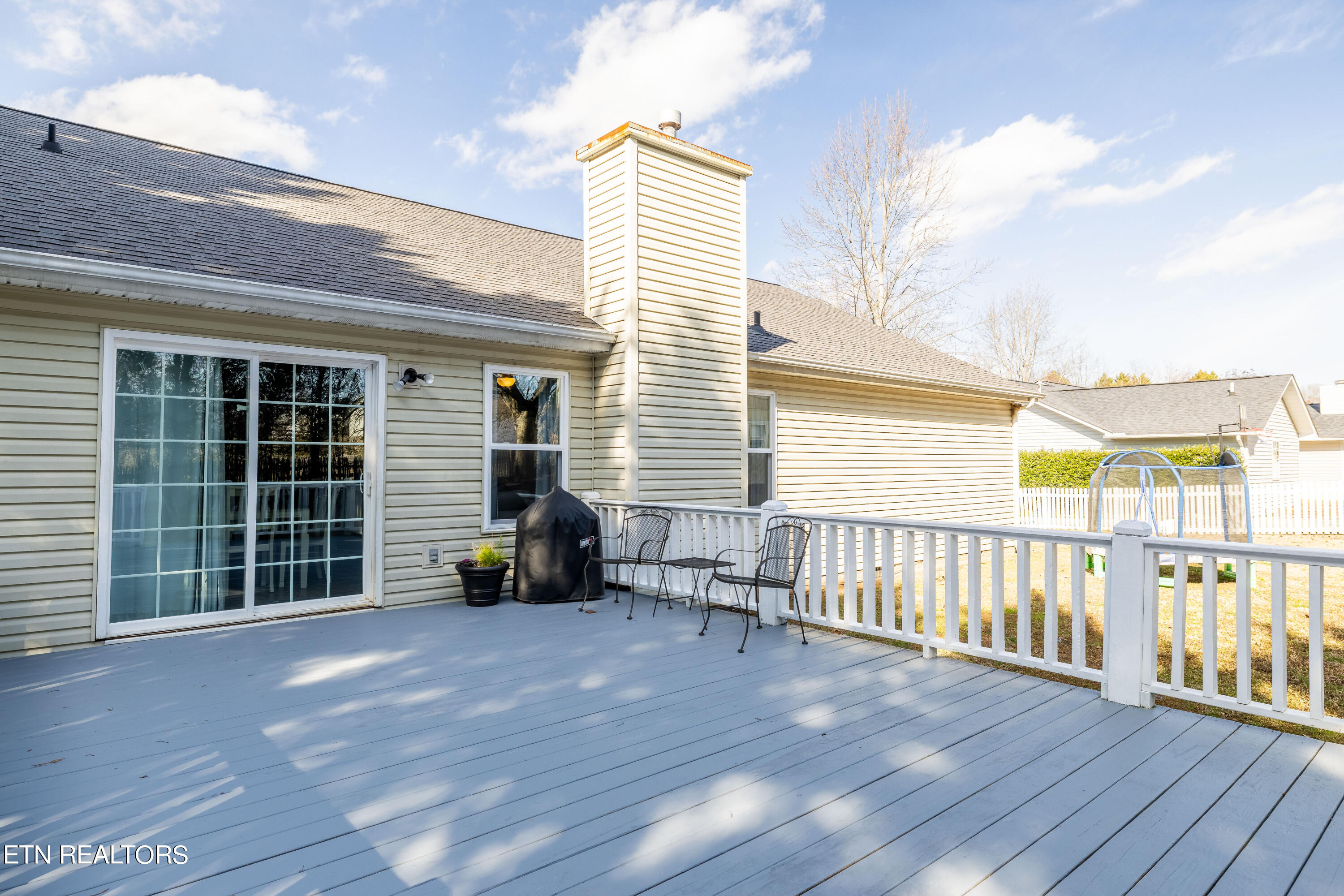 708 Chapelwood Circle