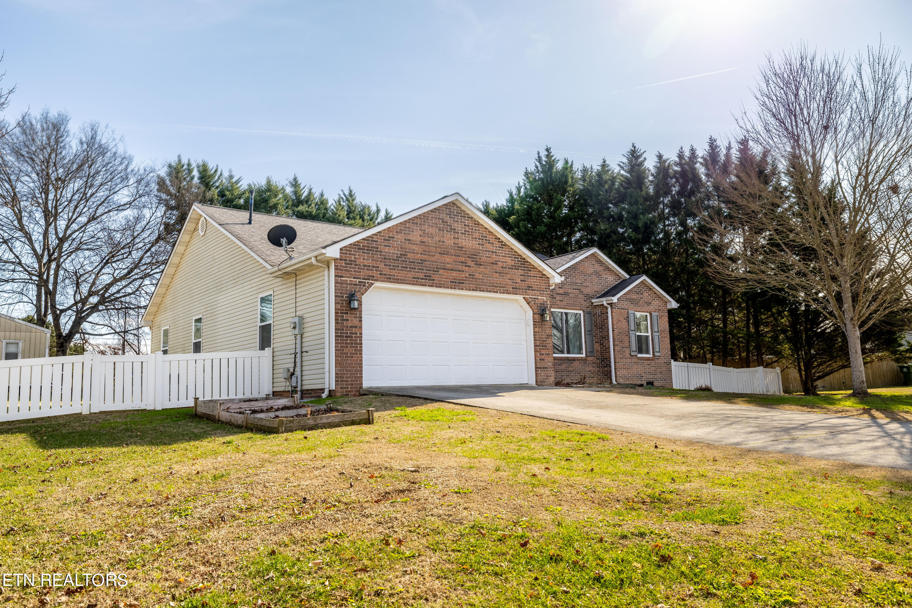 708 Chapelwood Circle