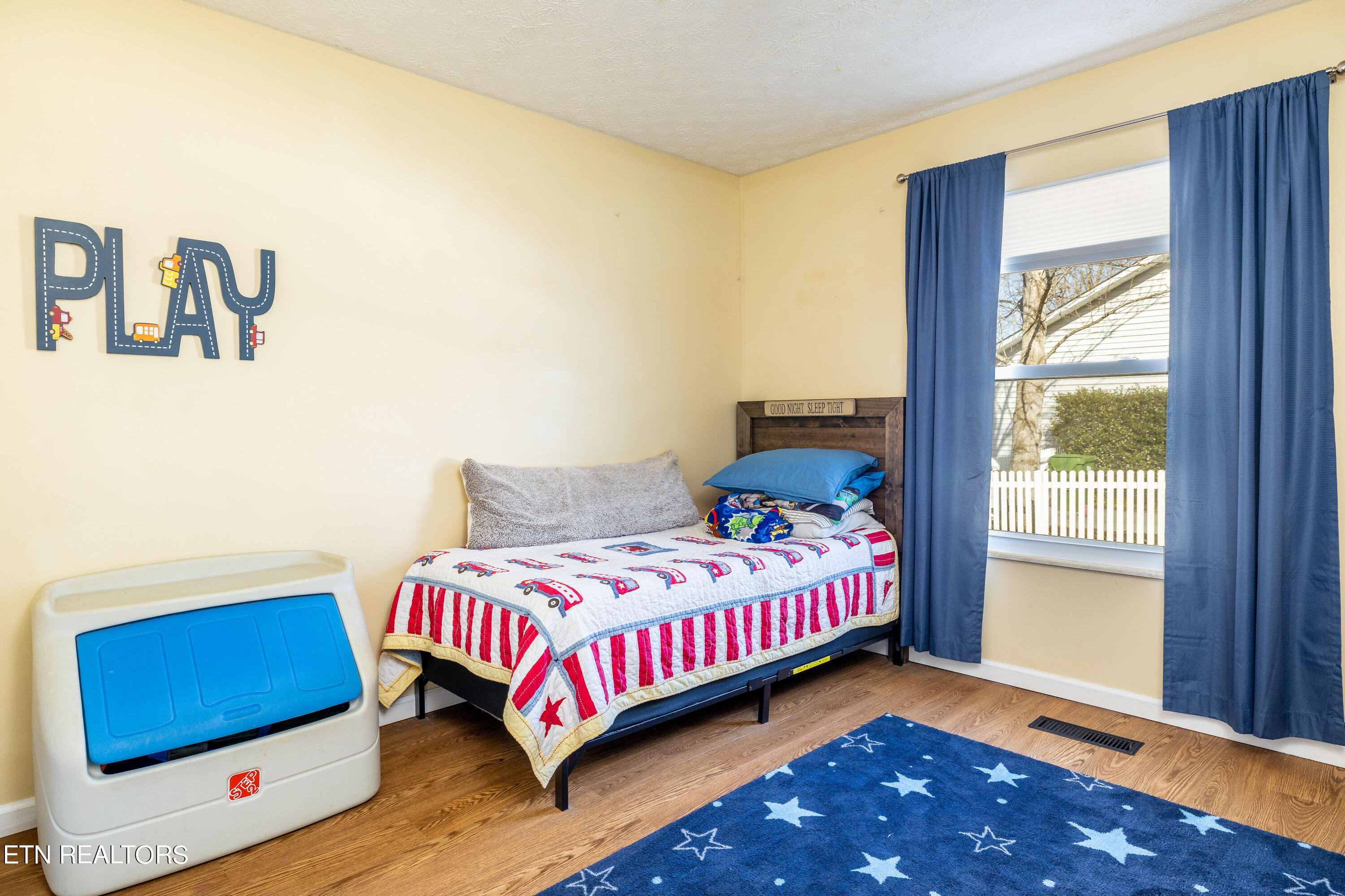708 Chapelwood Circle