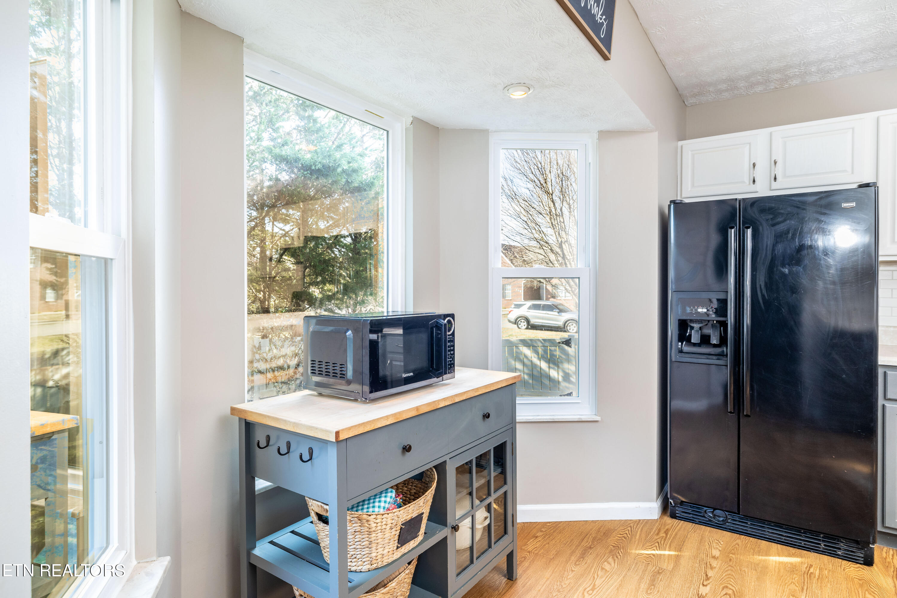 708 Chapelwood Circle