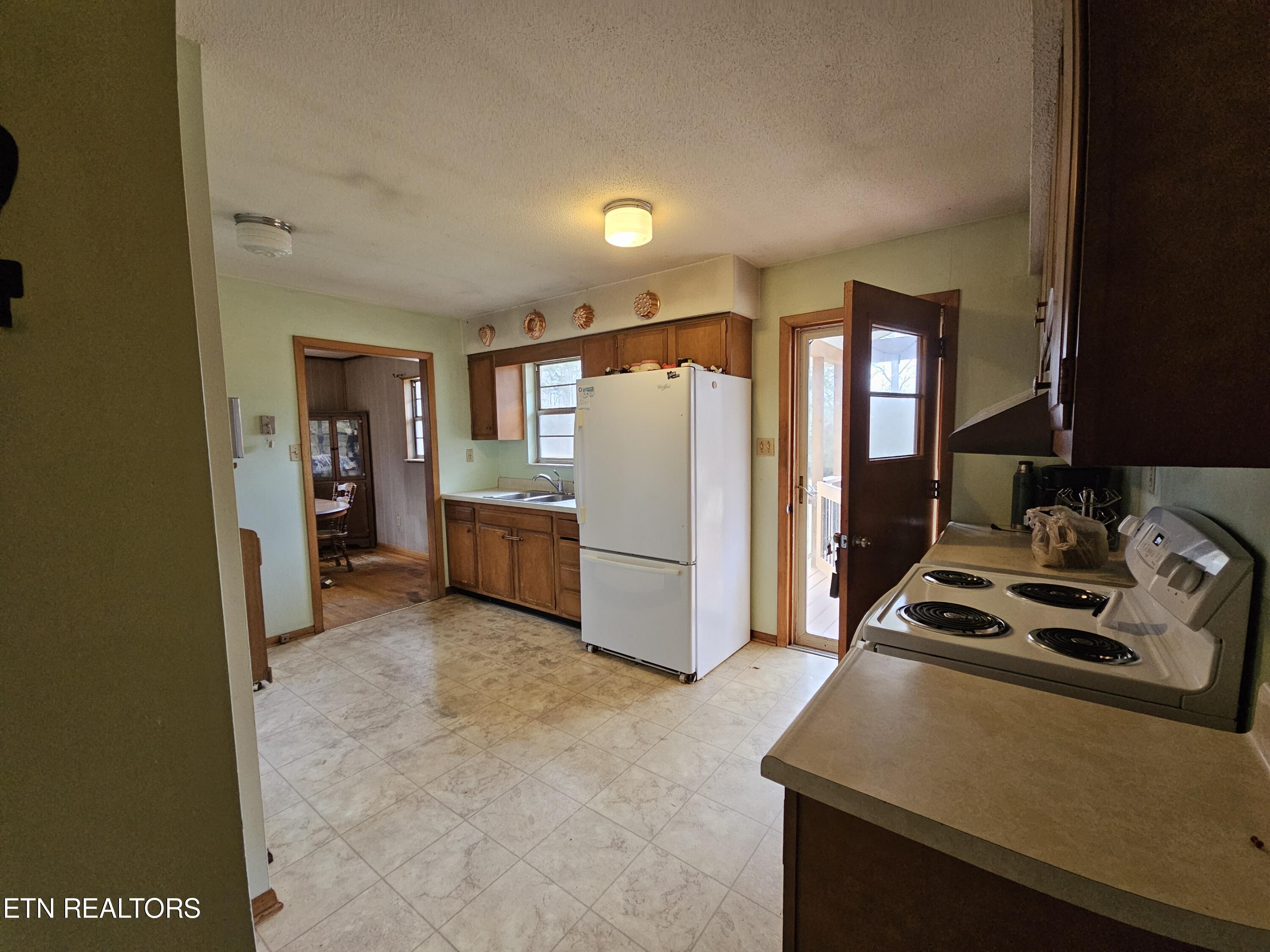 2229 Tooles Bend Rd