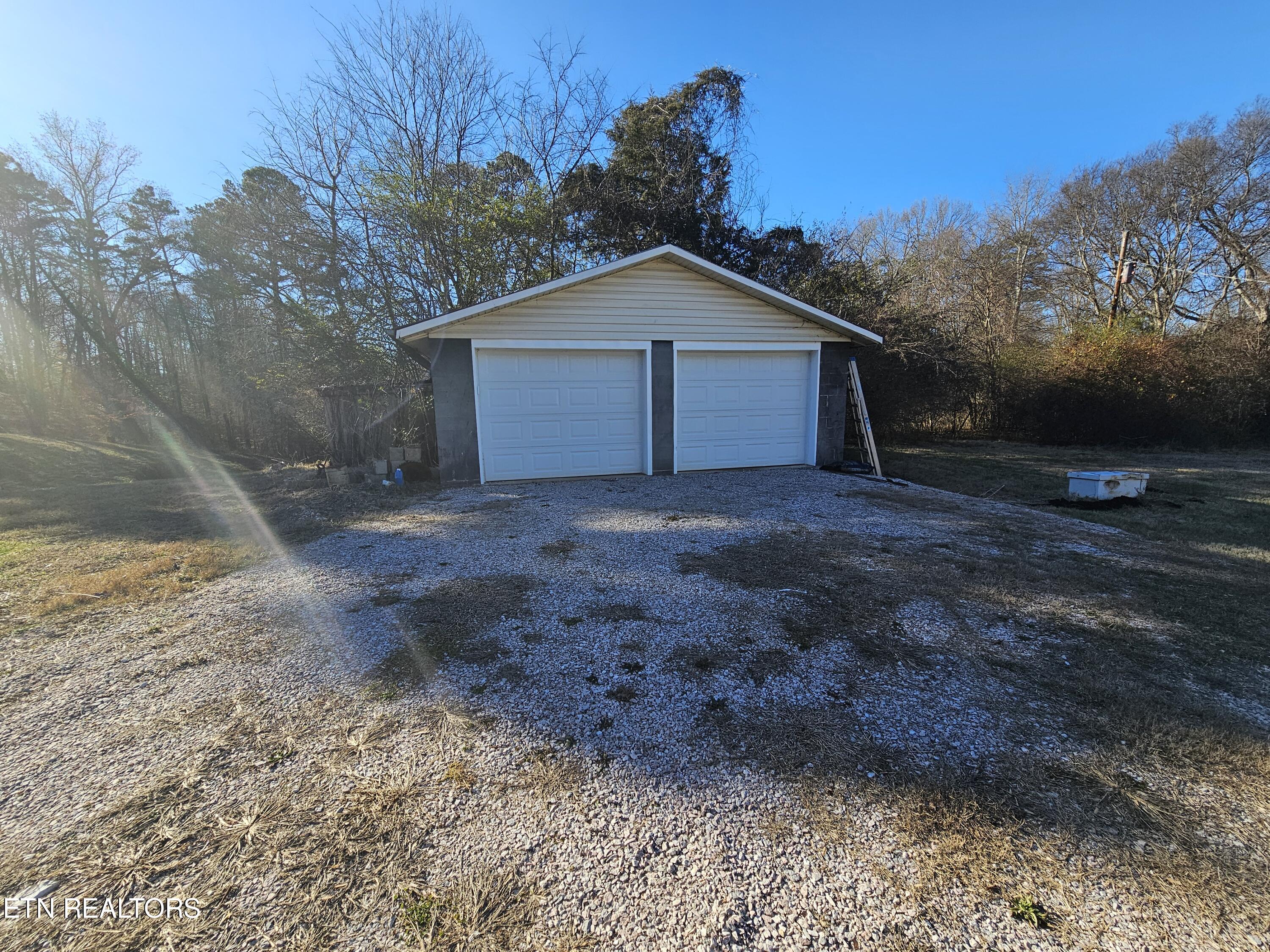 2229 Tooles Bend Rd