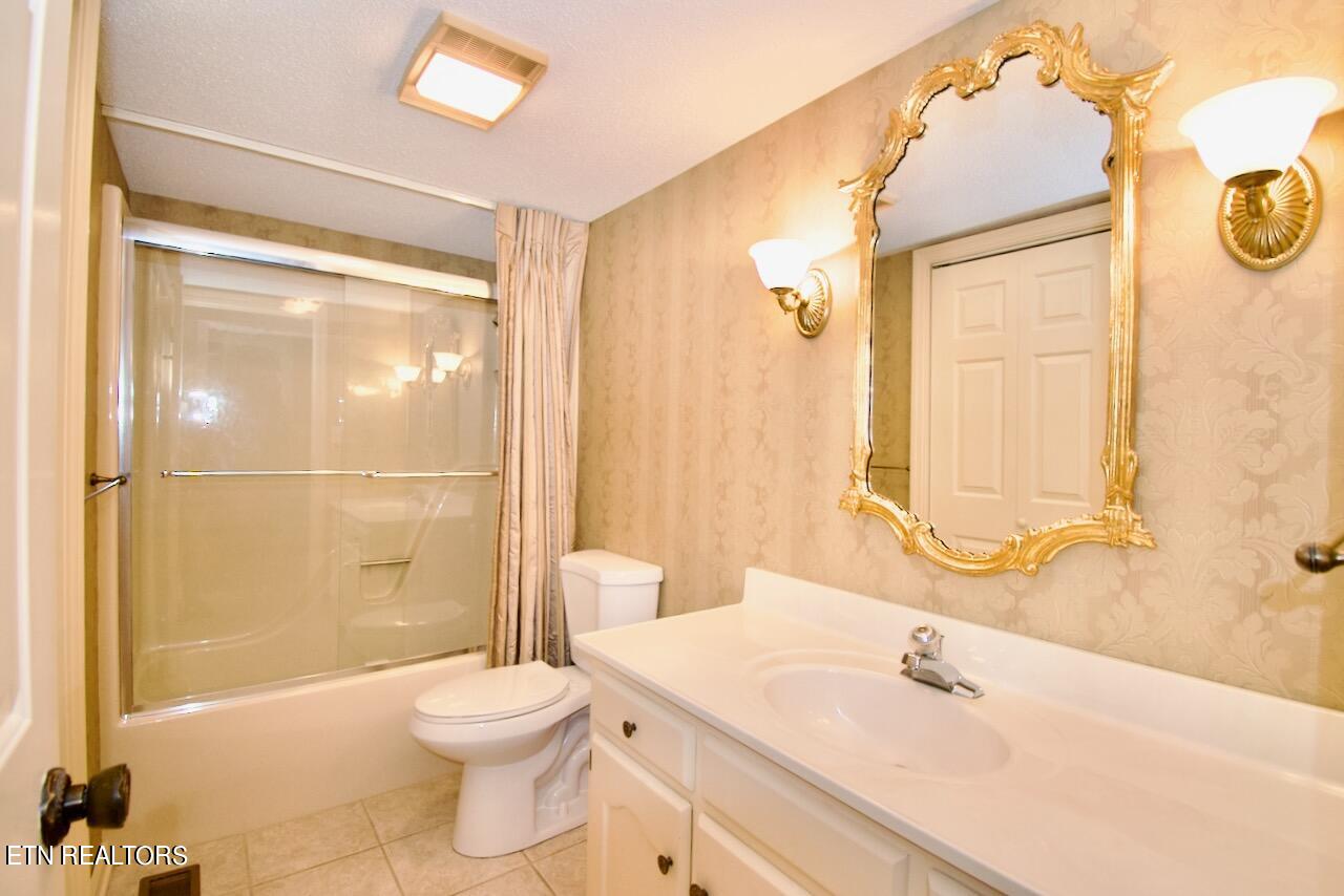 603 Selkirk Drive