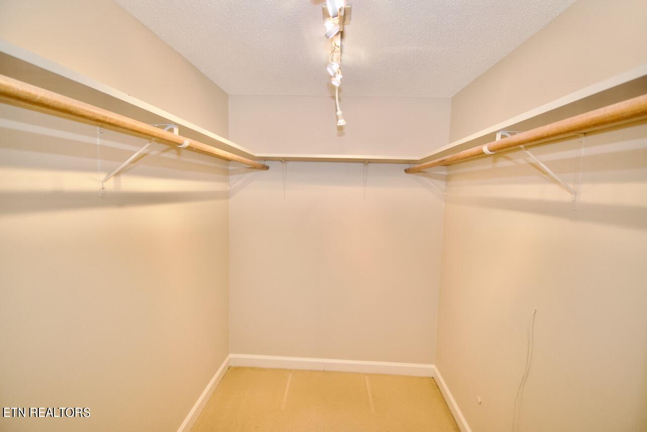 603 Selkirk Drive