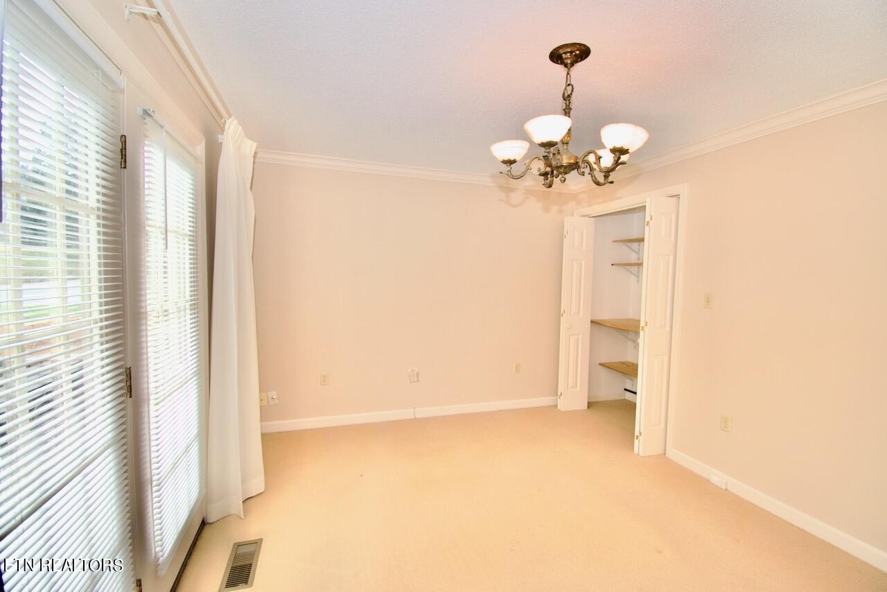 603 Selkirk Drive