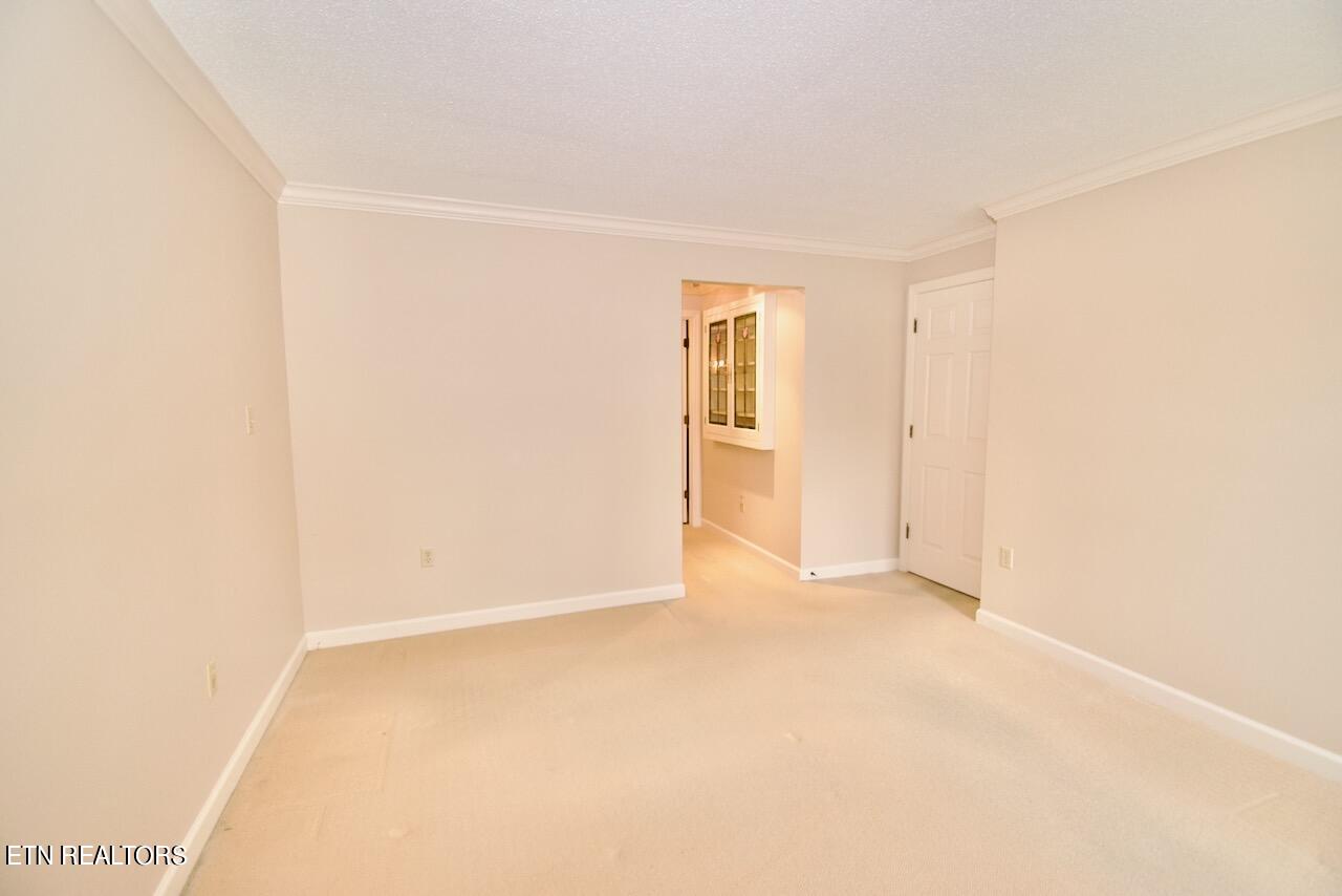 603 Selkirk Drive
