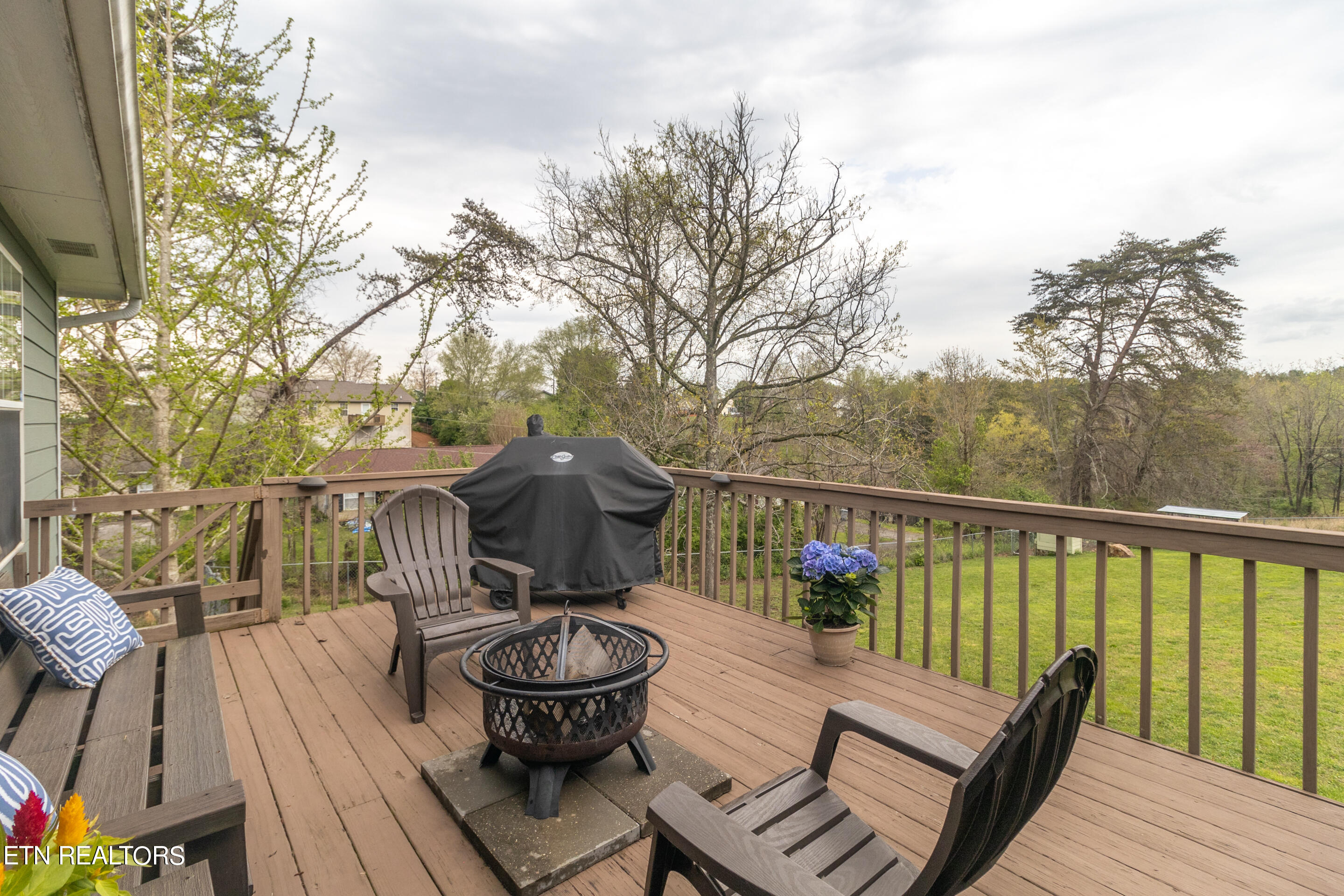 3304 Arthur Walker Rd