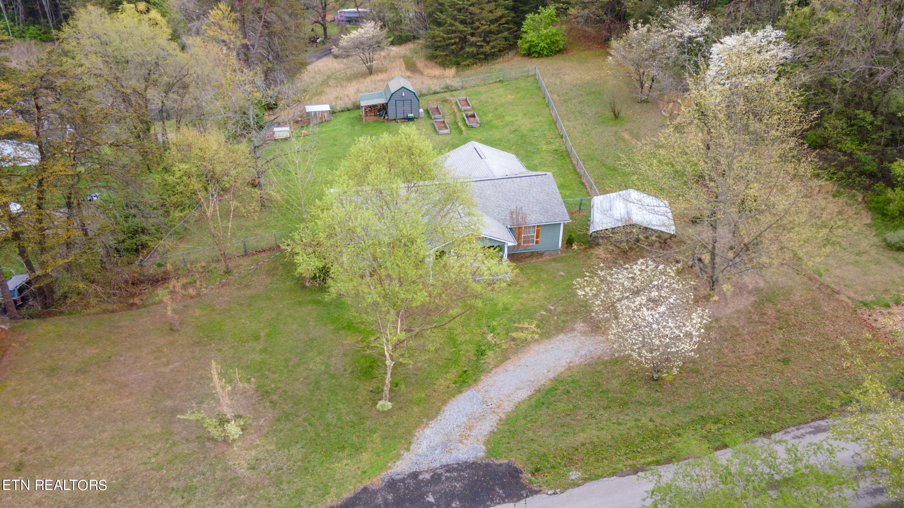 3304 Arthur Walker Rd
