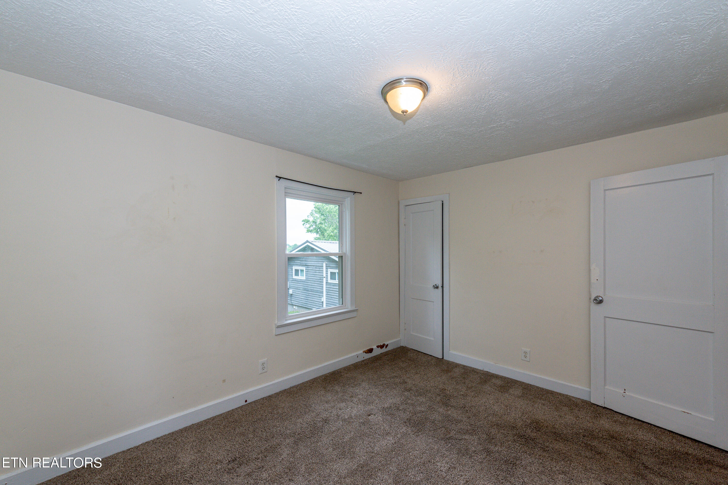 1602 Tuckaleechee Pike