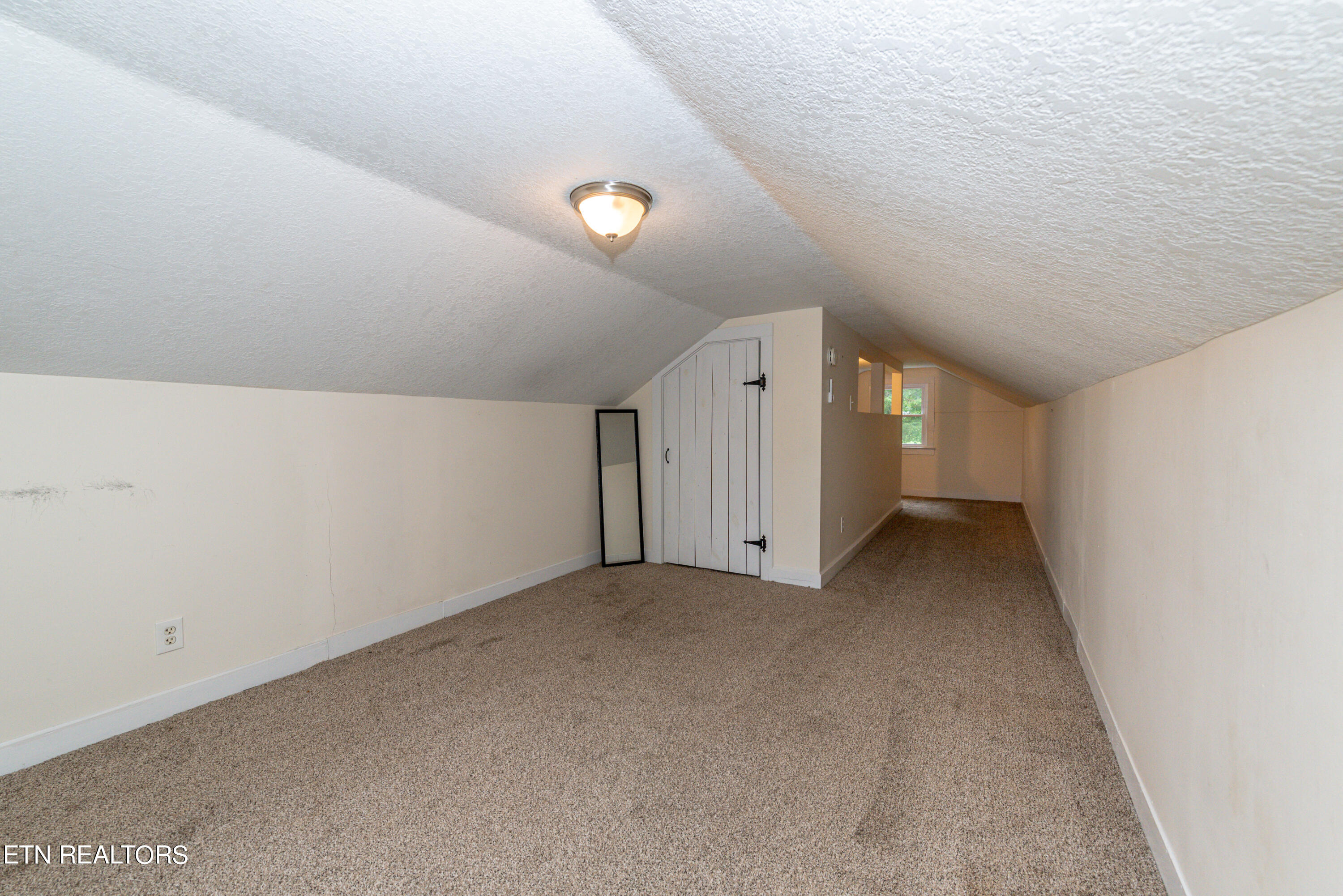 1602 Tuckaleechee Pike