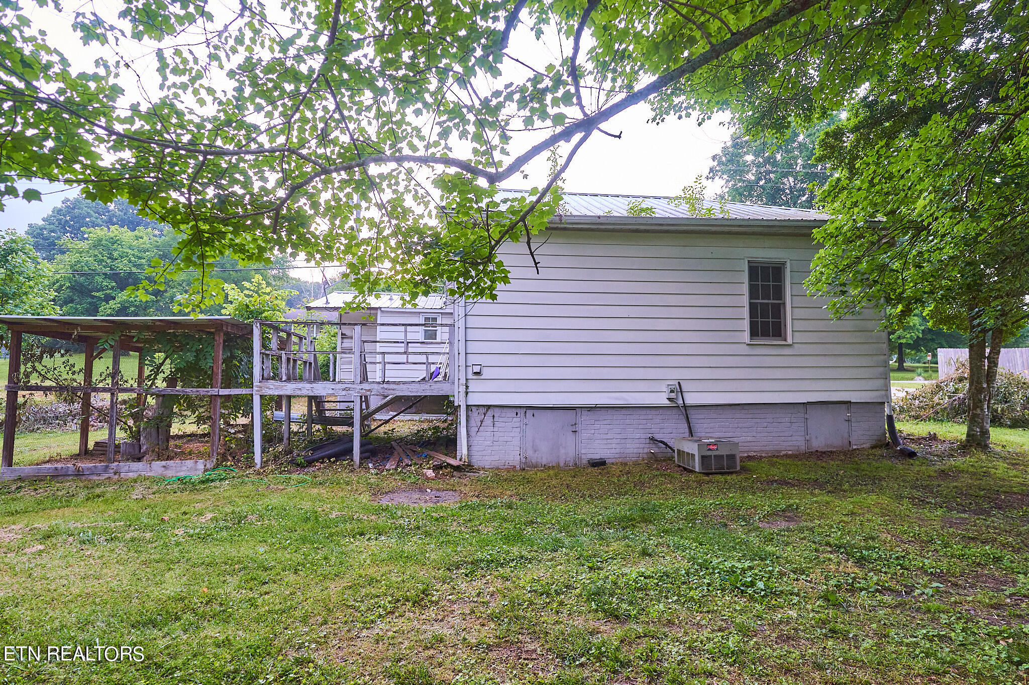 2225 Wilkinson Pike