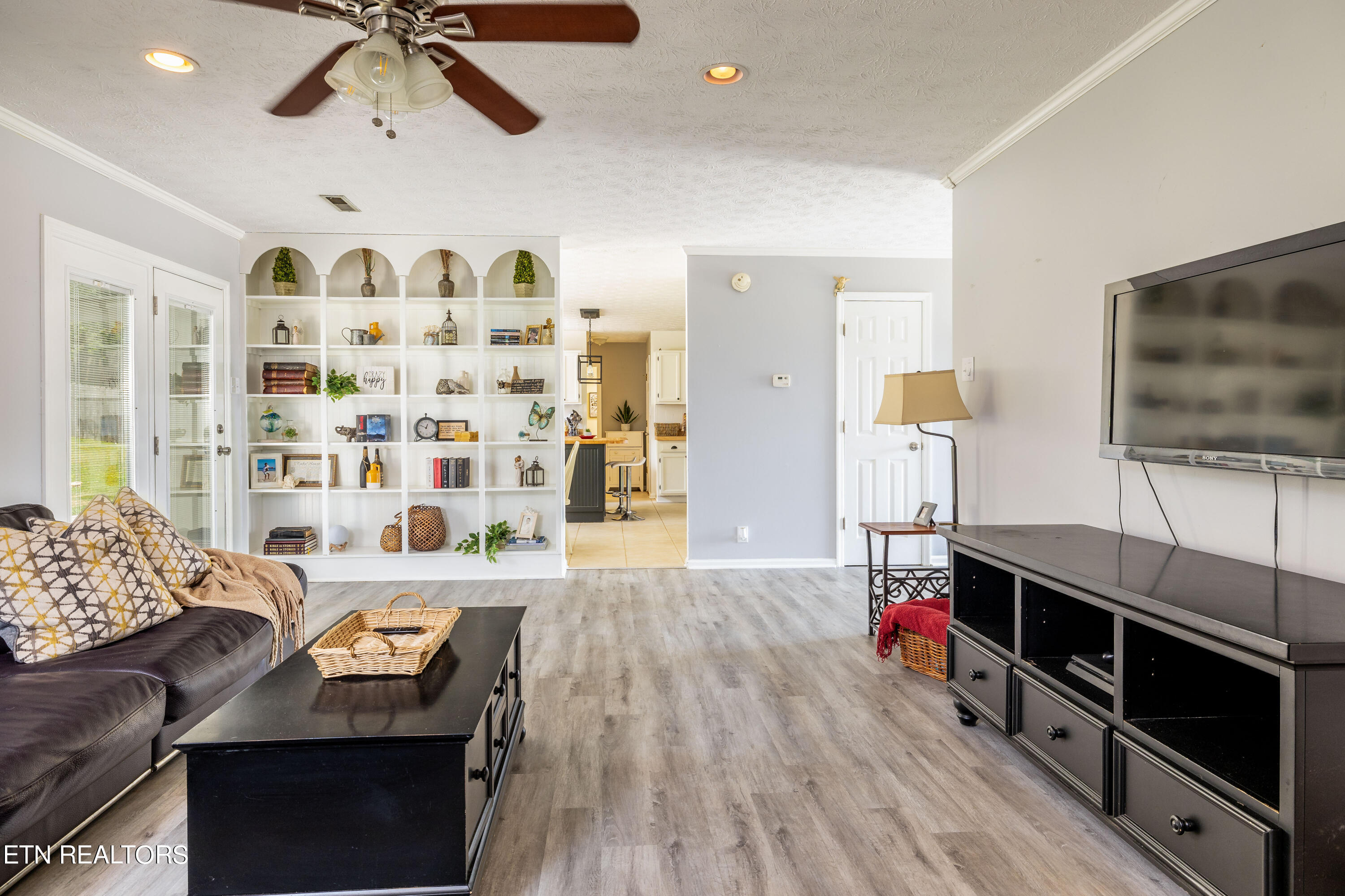 931 Harbour Shore Drive