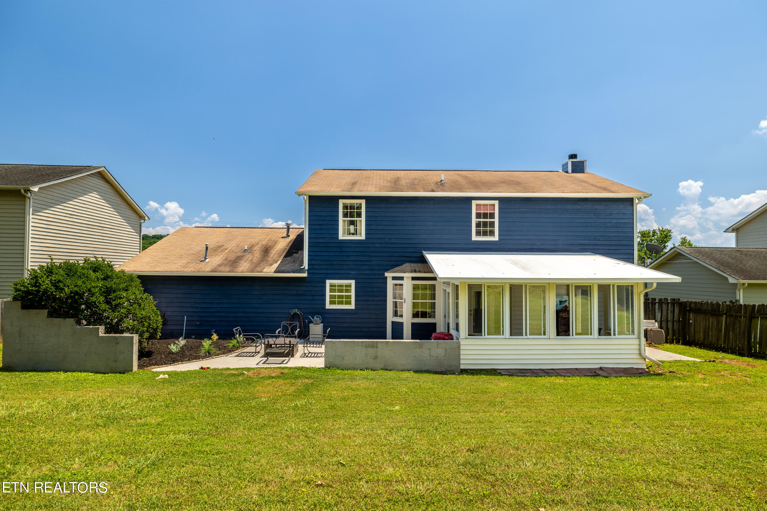 931 Harbour Shore Drive