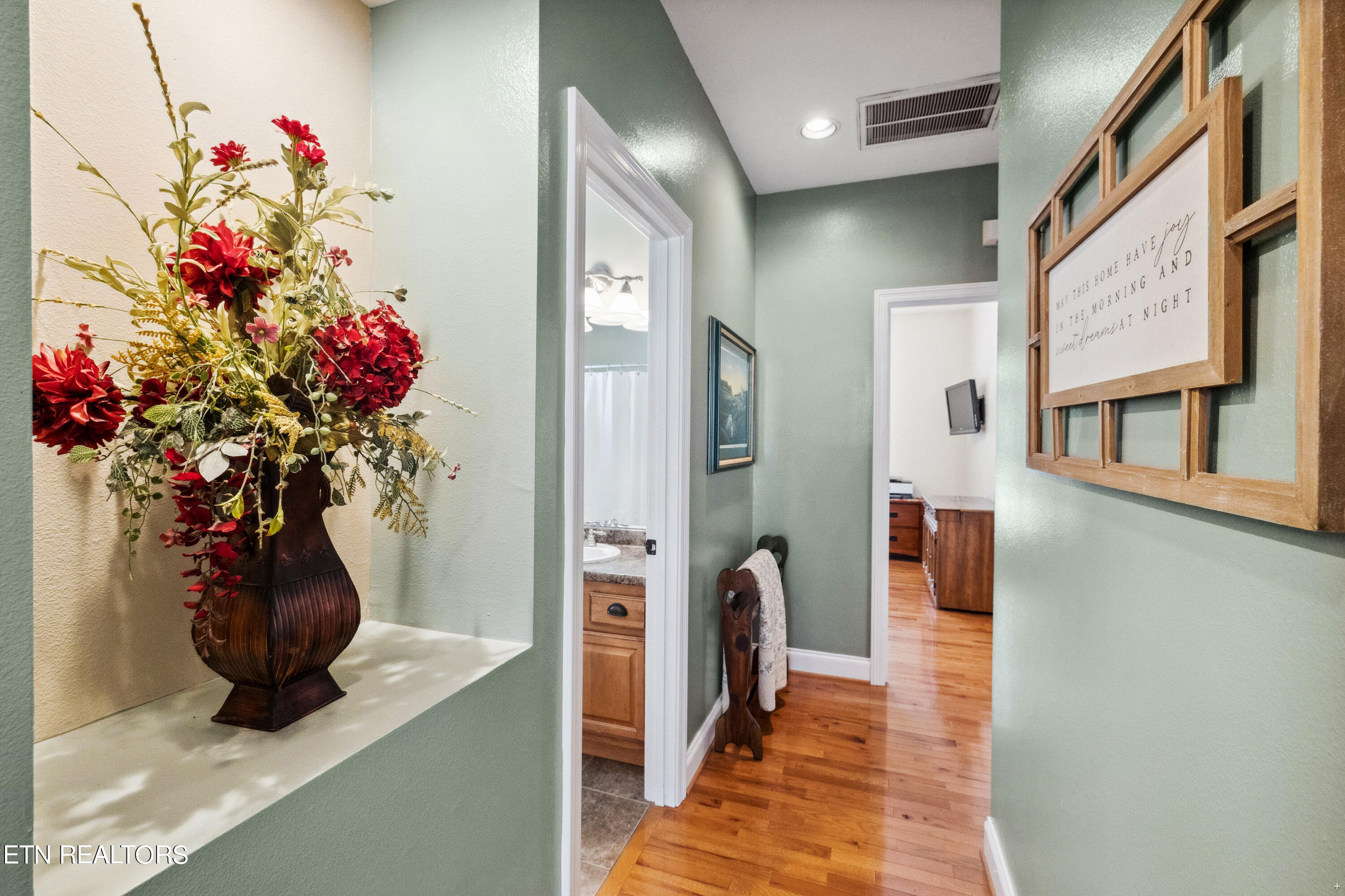 306 Cranfield Drive