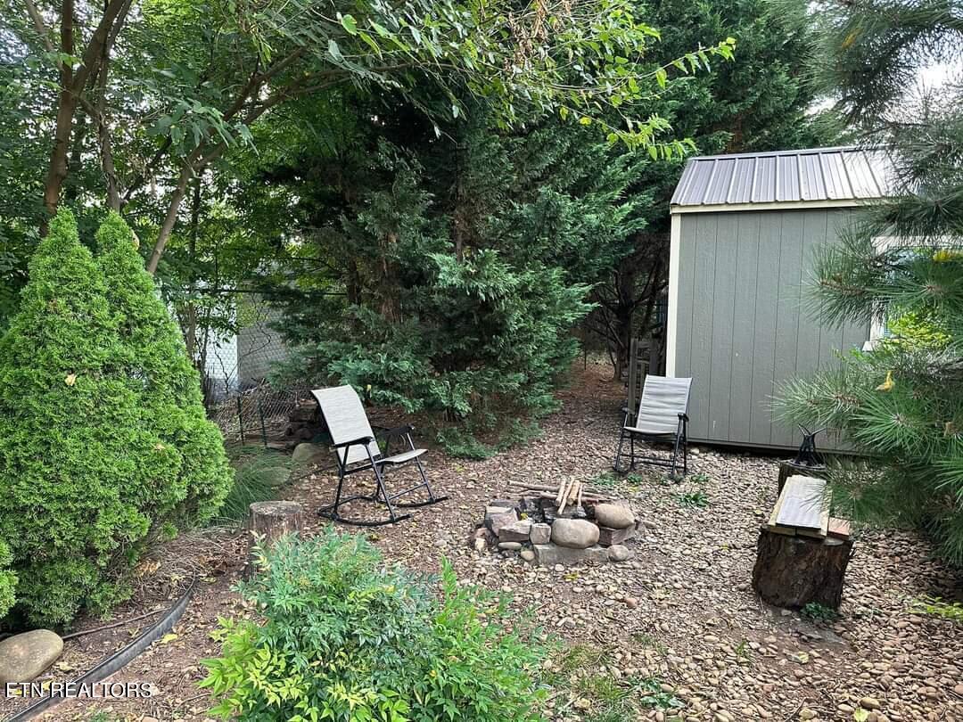 927 Sugarwood Drive