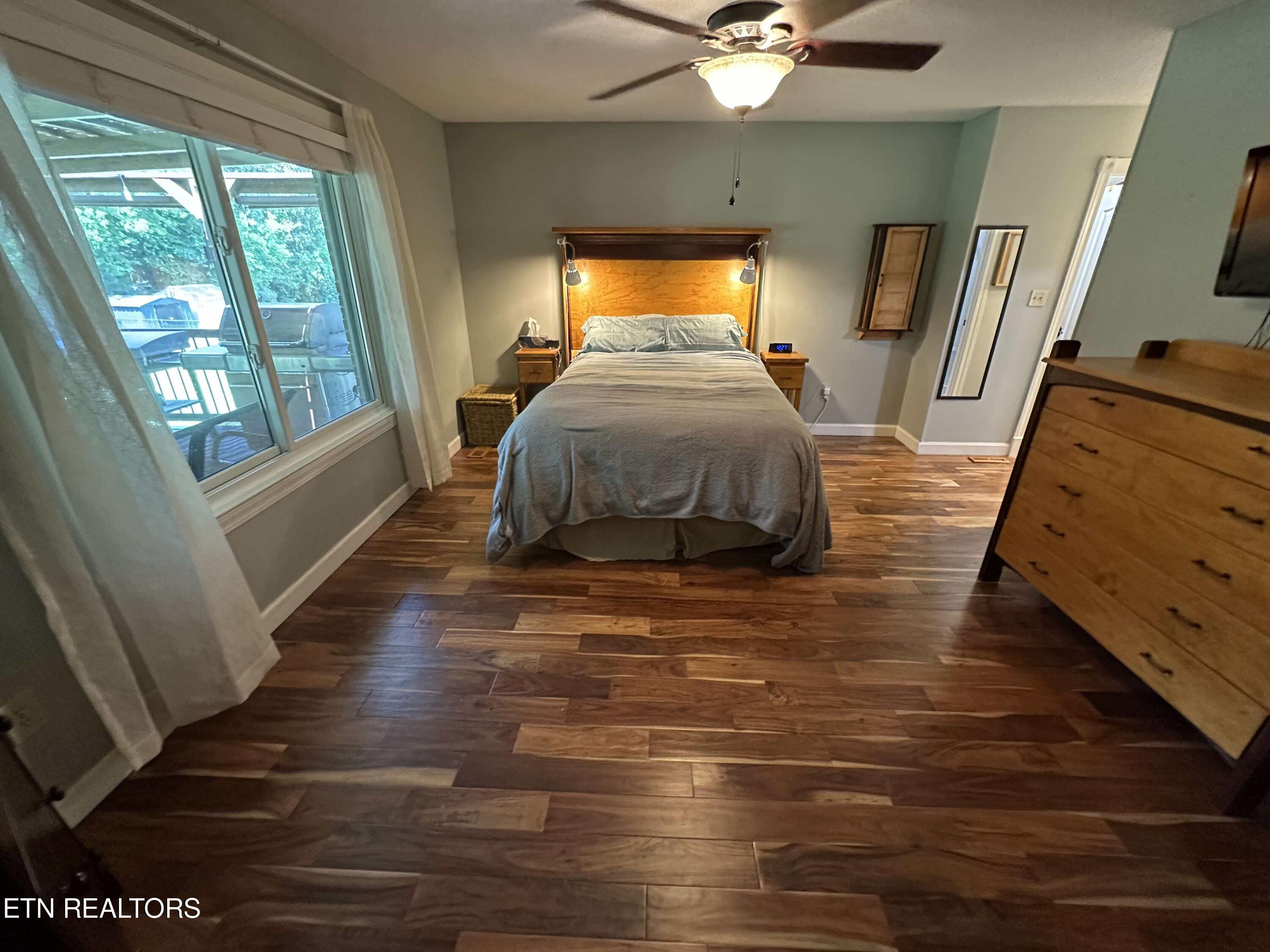 927 Sugarwood Drive