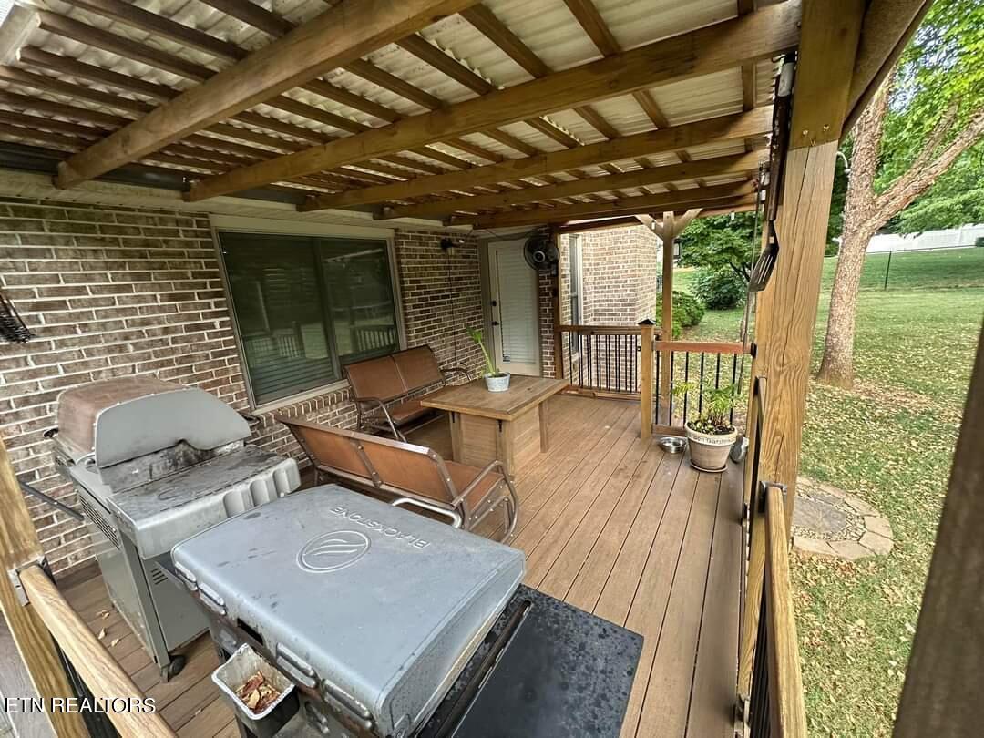 927 Sugarwood Drive