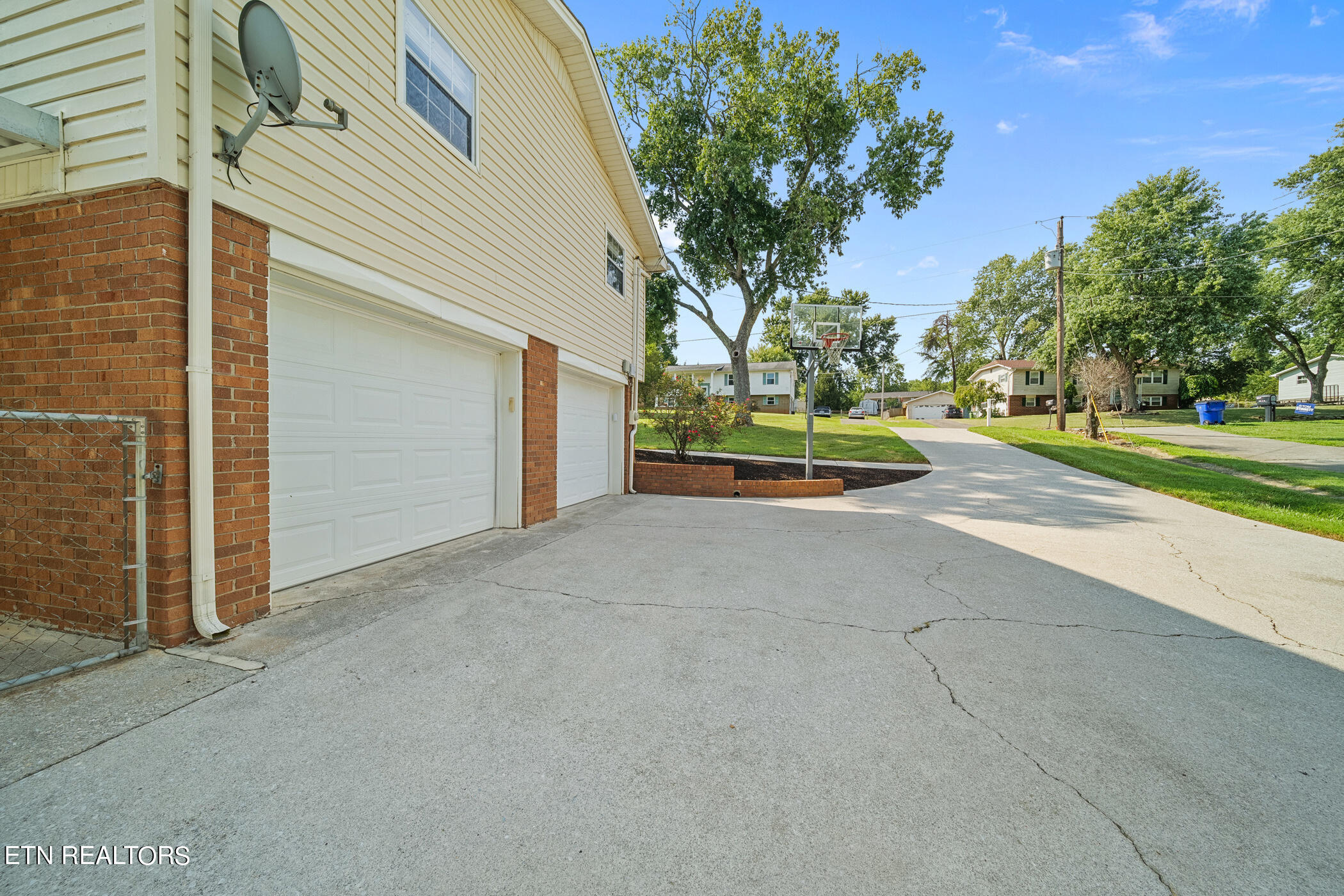 2309 Shawn Drive